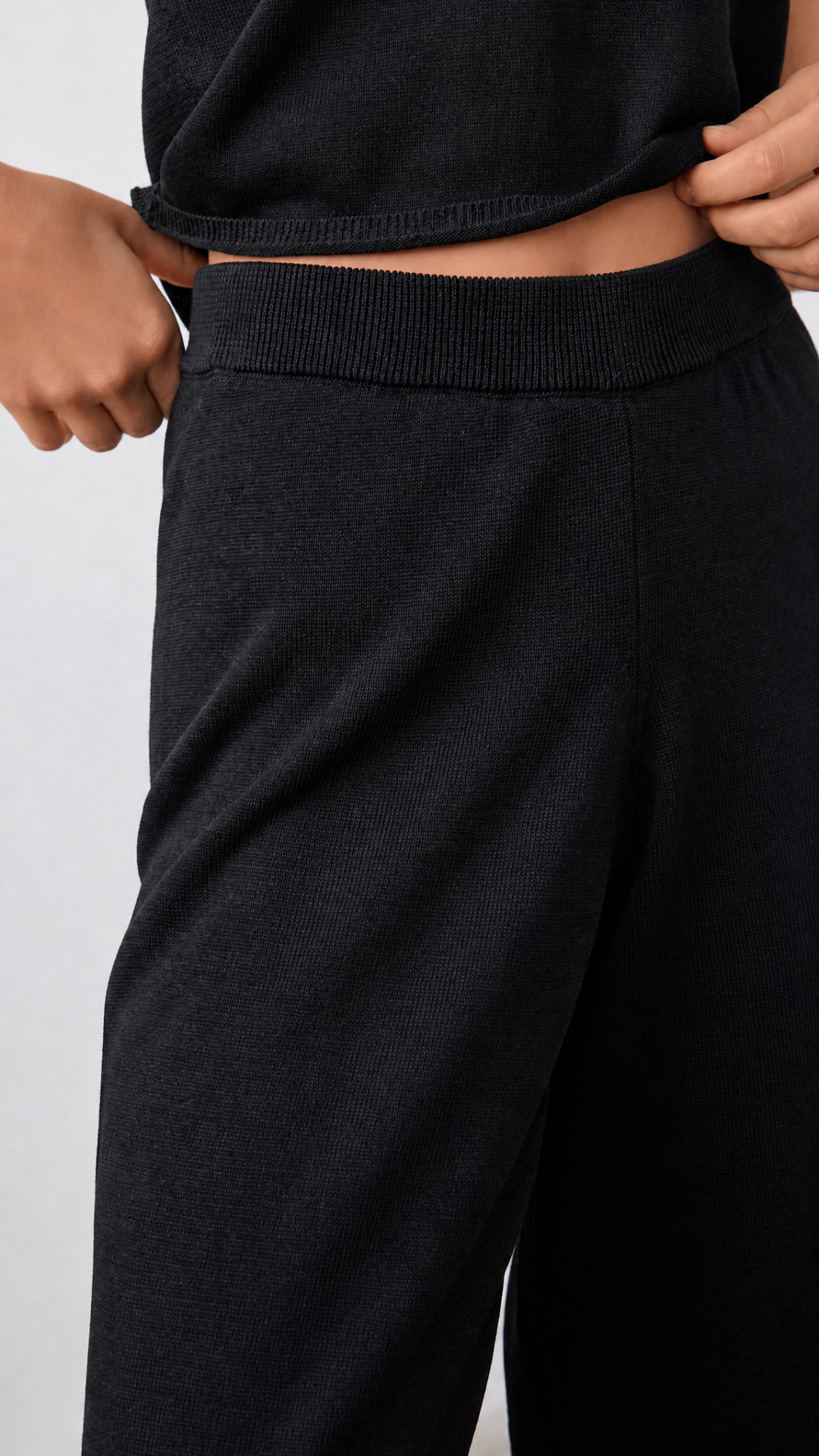 Faye Knit Bermuda - Black