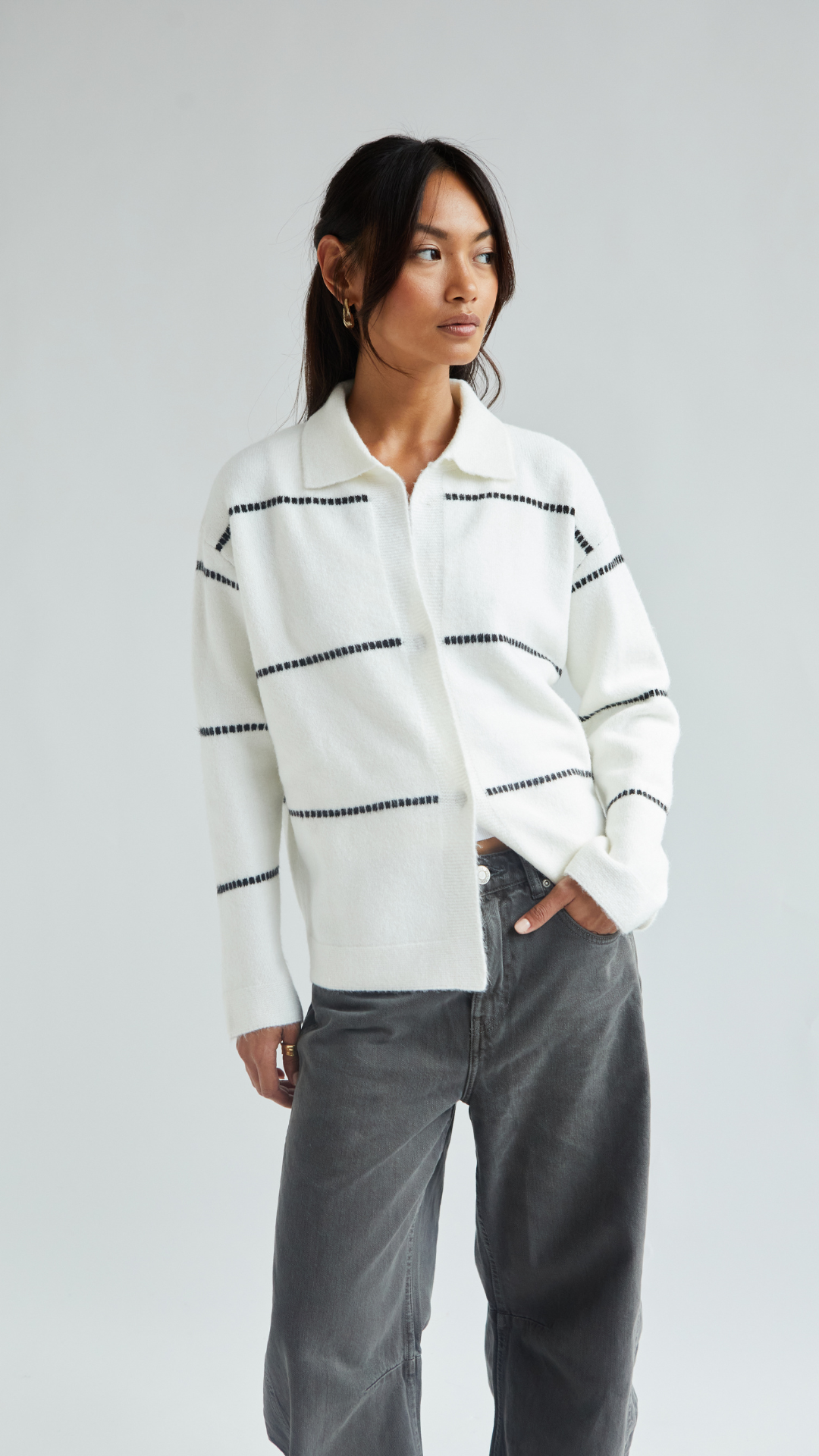 Clara Contrast Stitch Cardigan - Ivory Black