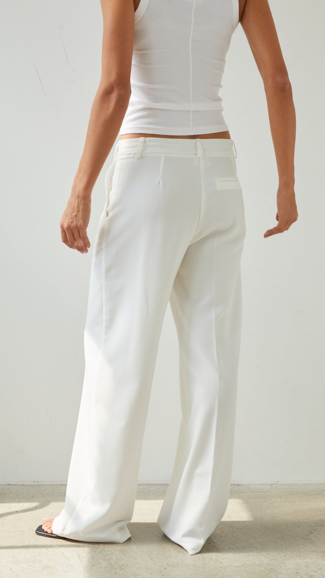 Nelly Crepe Trousers - White