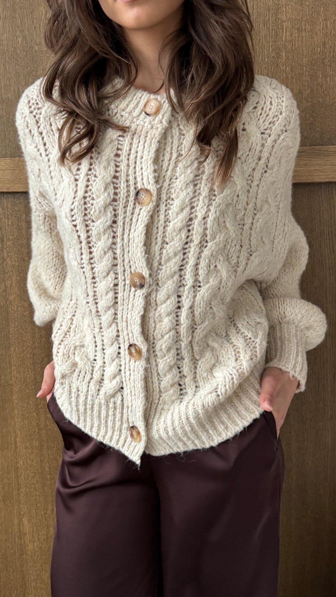 Evie Cardigan - Ivory