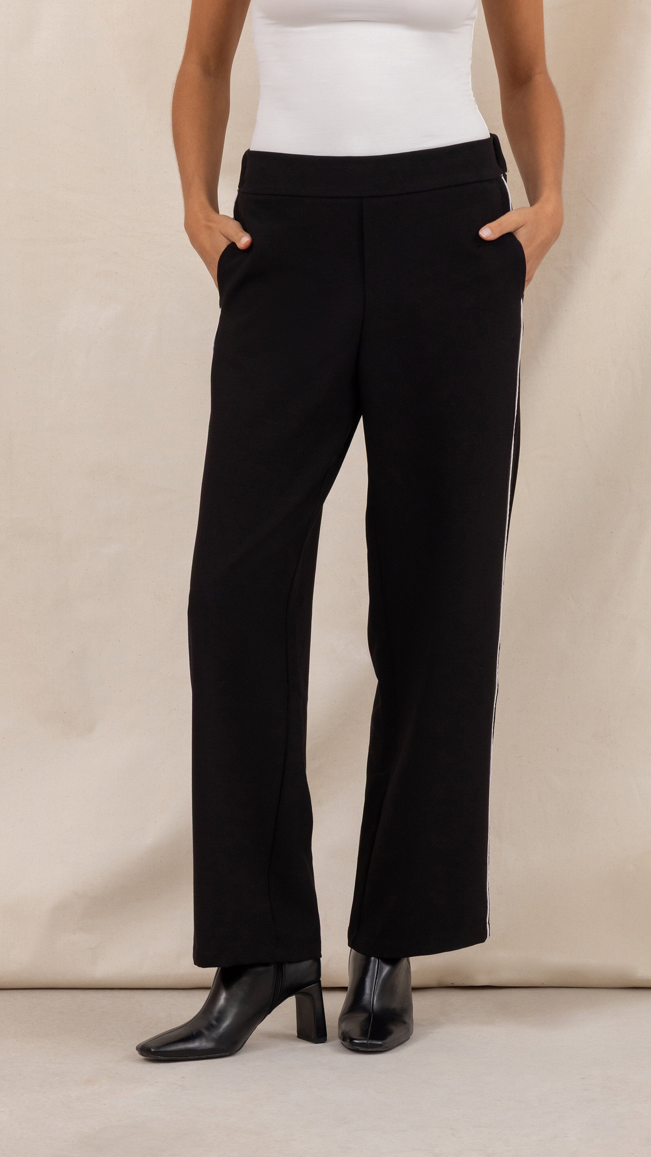 Kim Crepe Trousers - Black