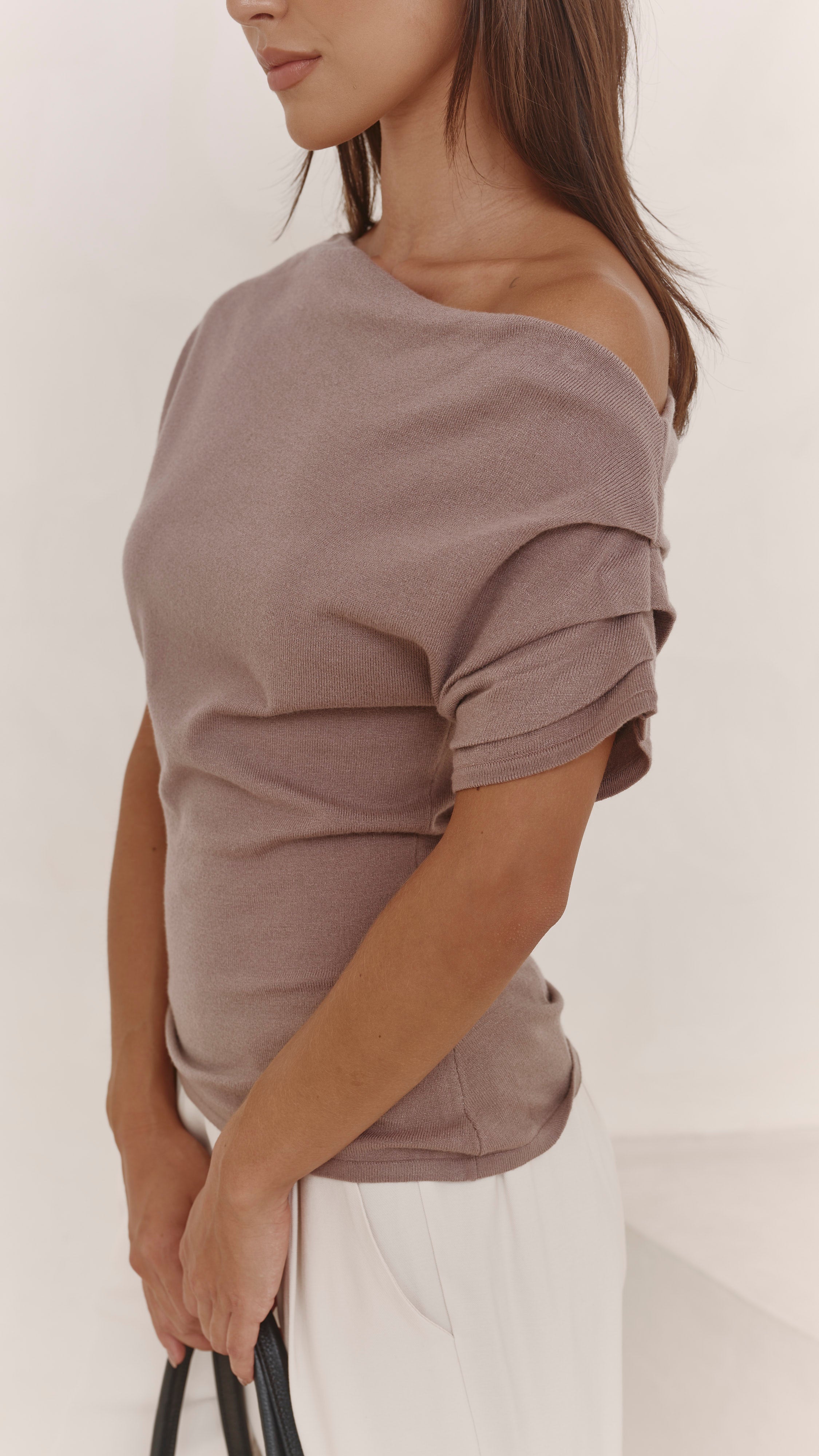 Nadine Off-Shoulder Top - Mink