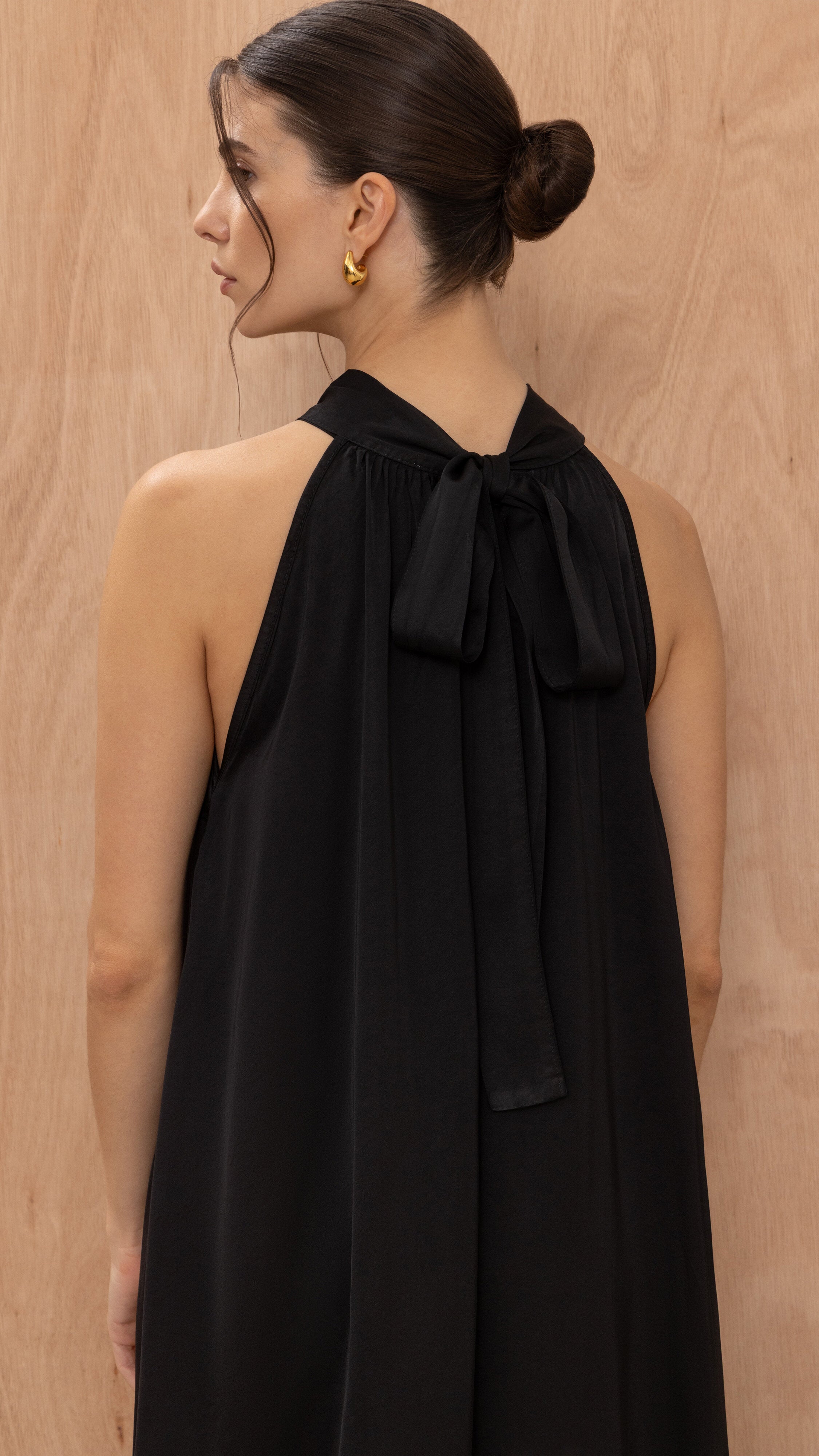 Everly Column Satin Dress - Black