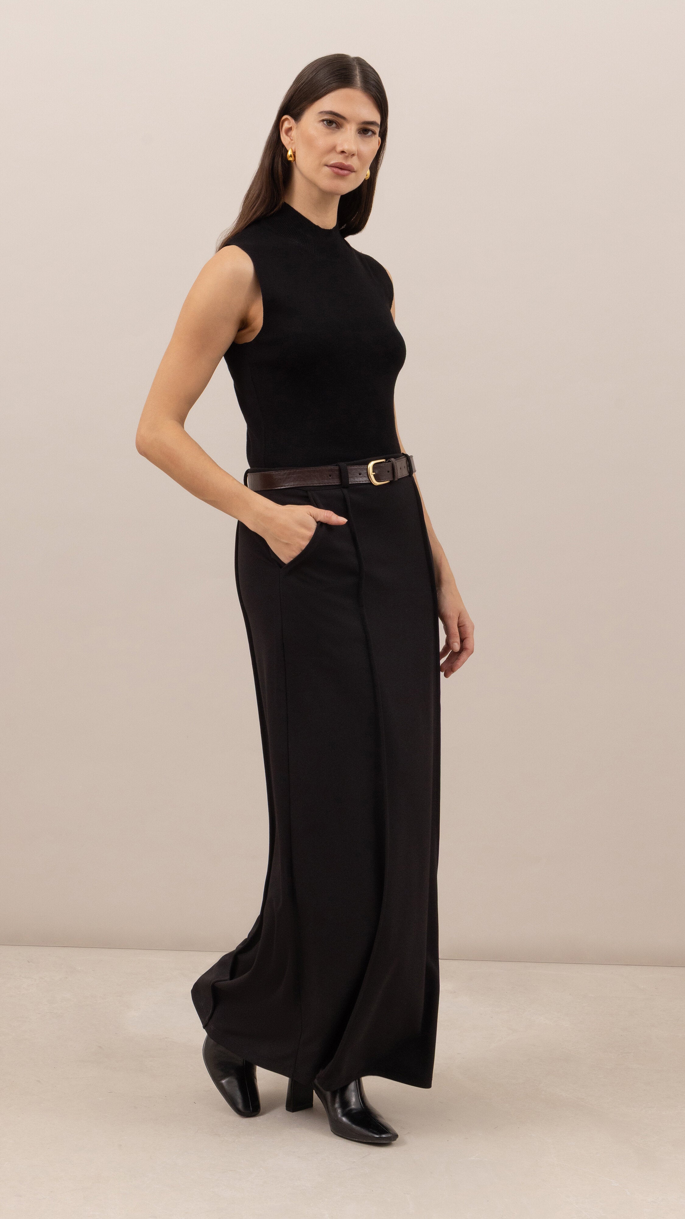 Maren skirt with belt - Black