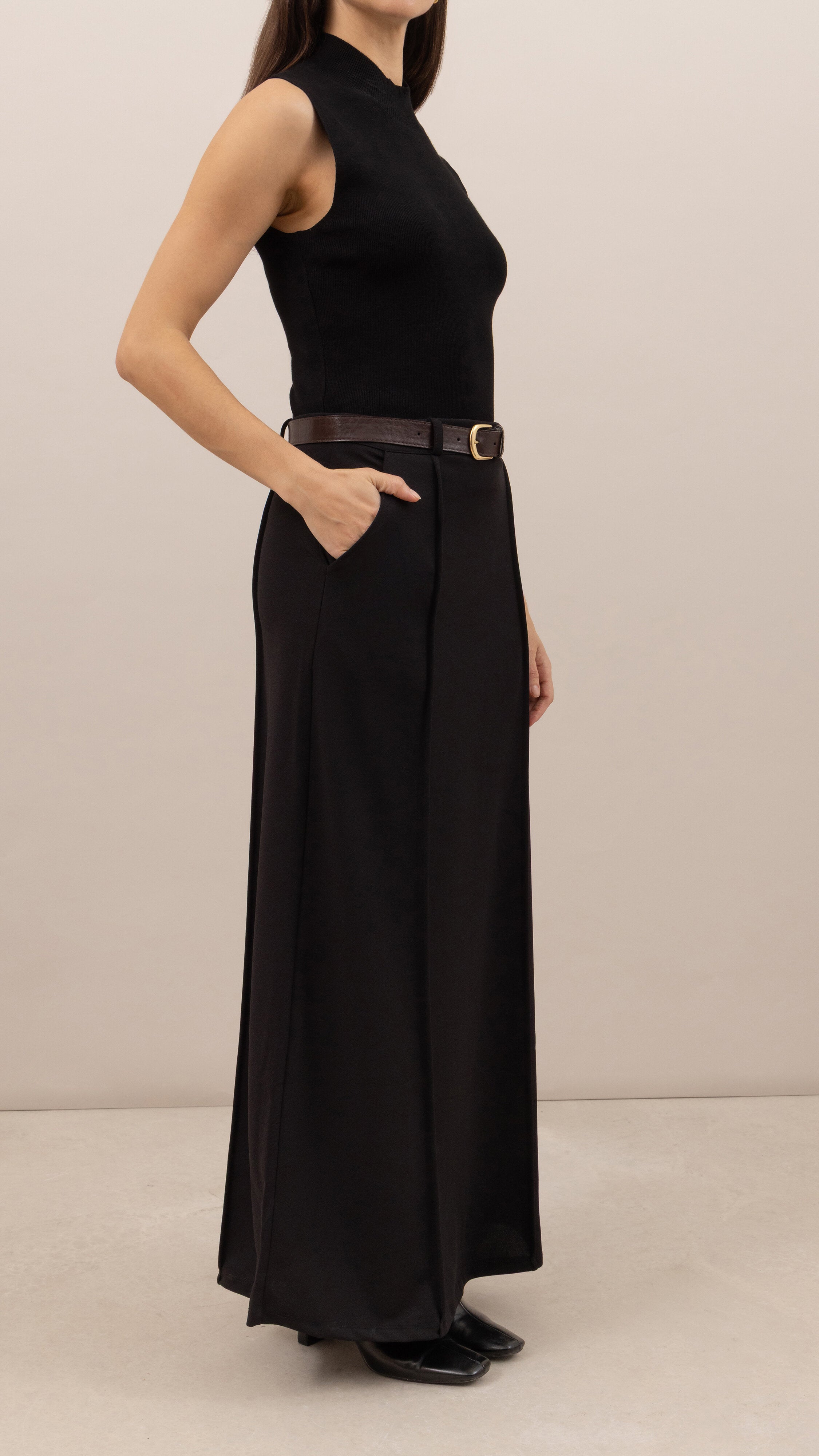 Maren skirt with belt - Black