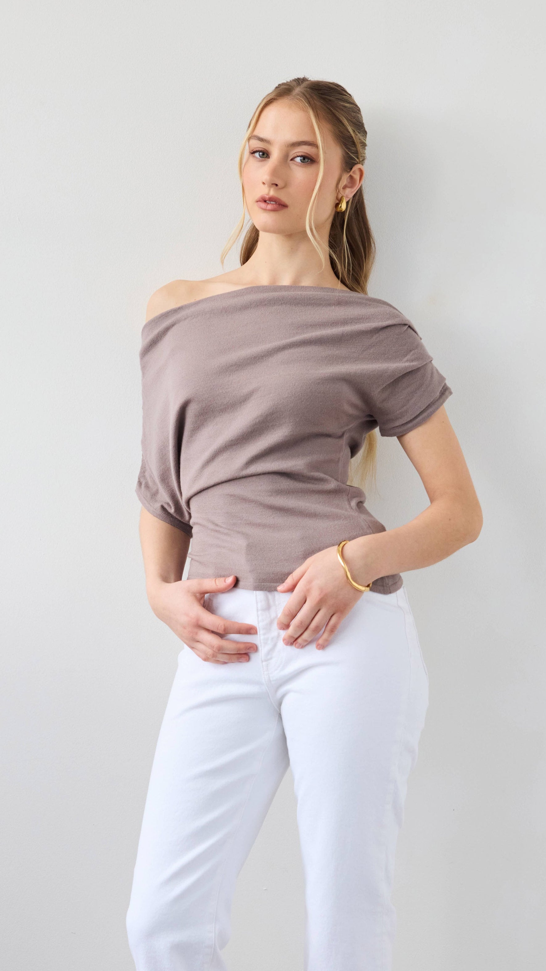 Nadine Off-Shoulder Top - Mink