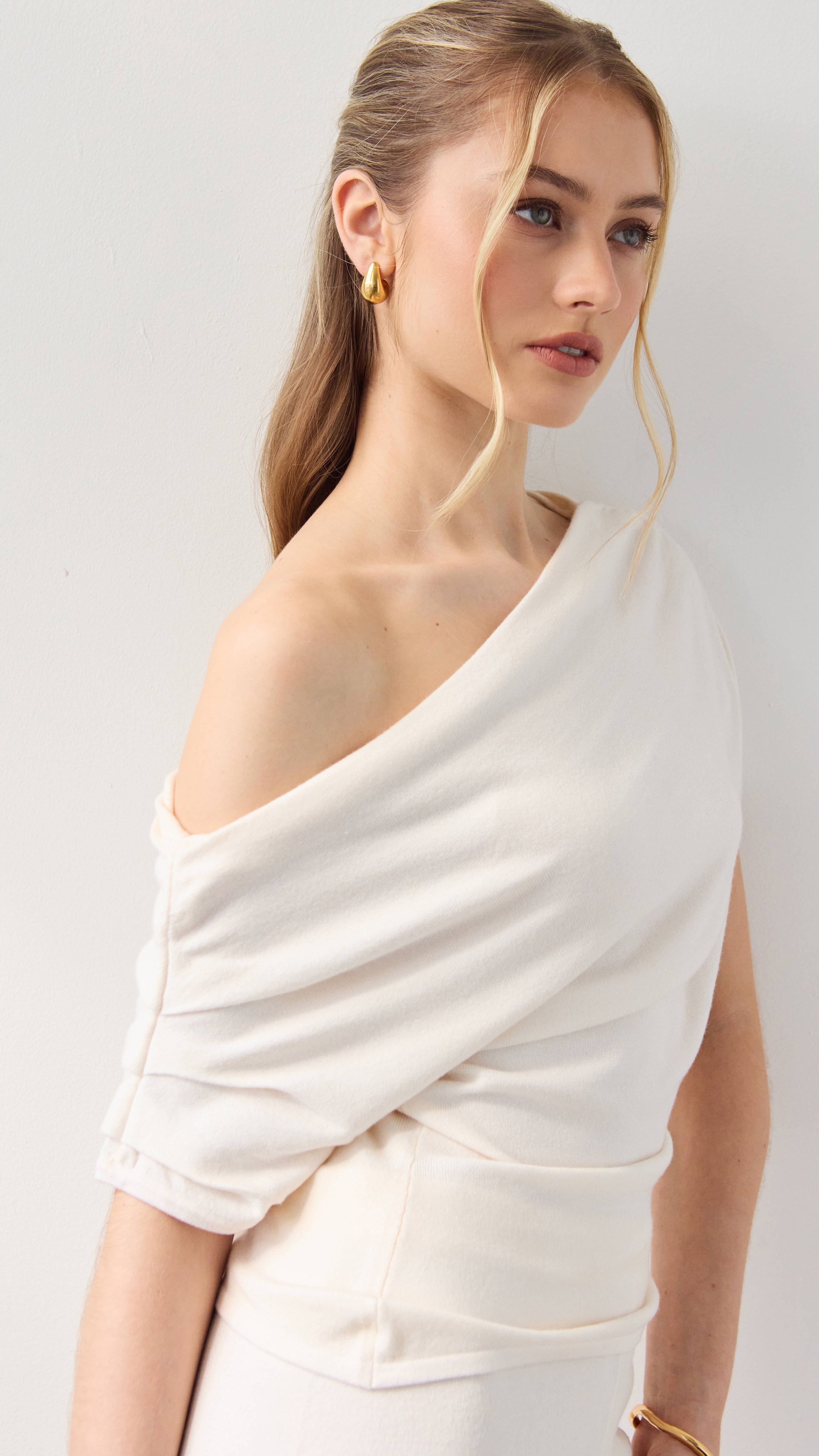 Nadine Off-Shoulder Top - Ivory