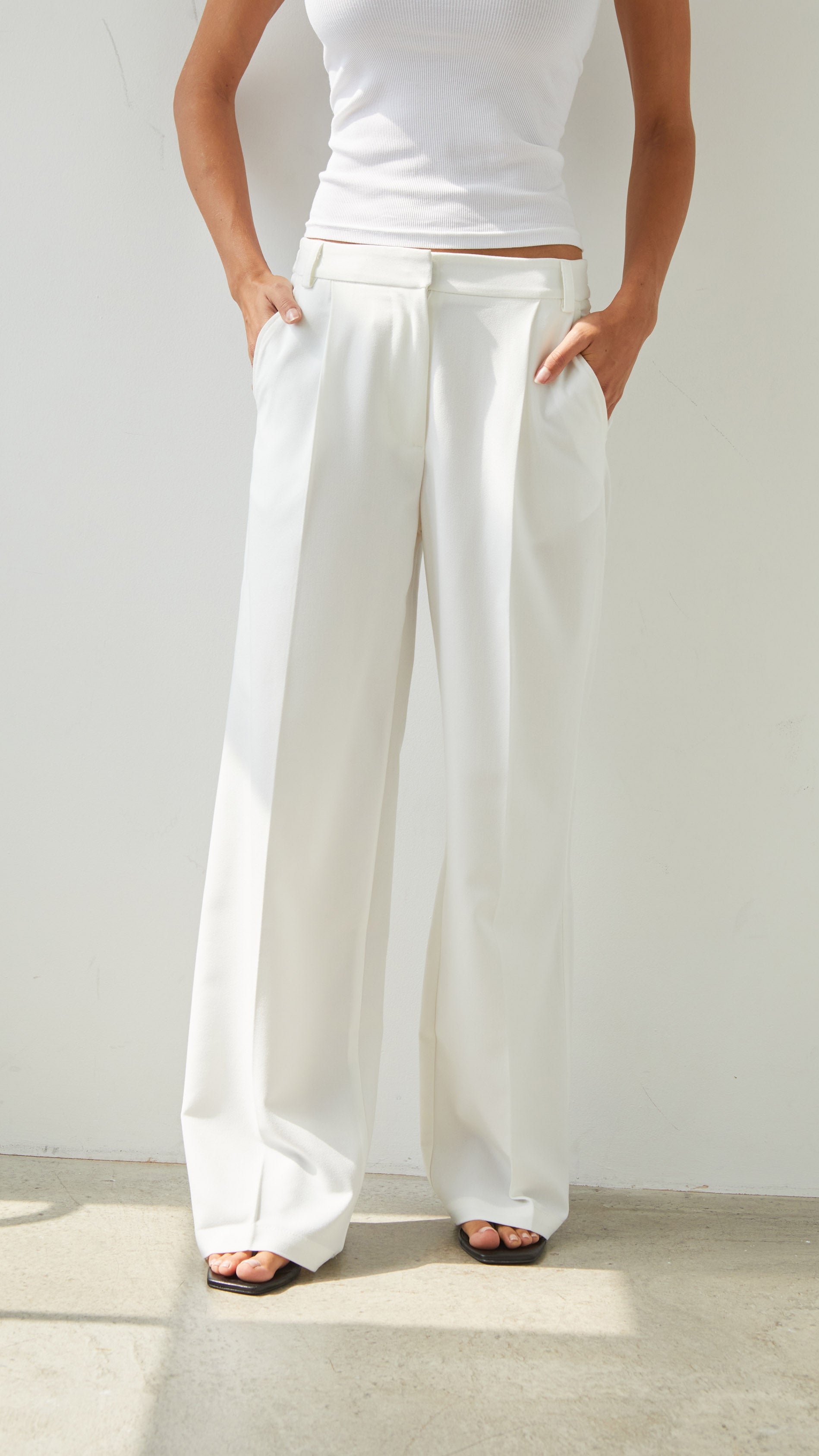 Nelly Crepe Trousers - White