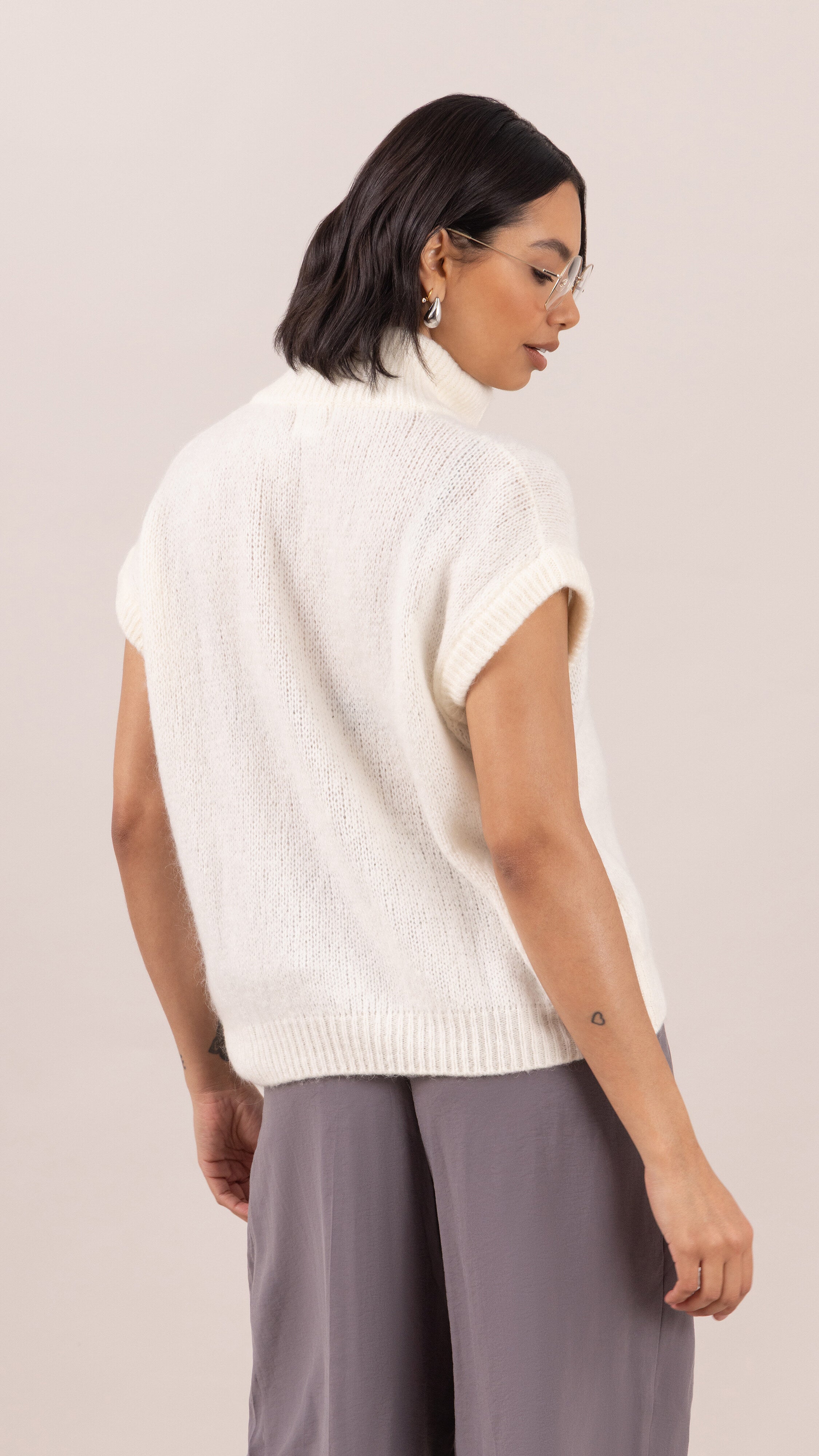Leigh Sleeveless Zip Cardigan - Ivory