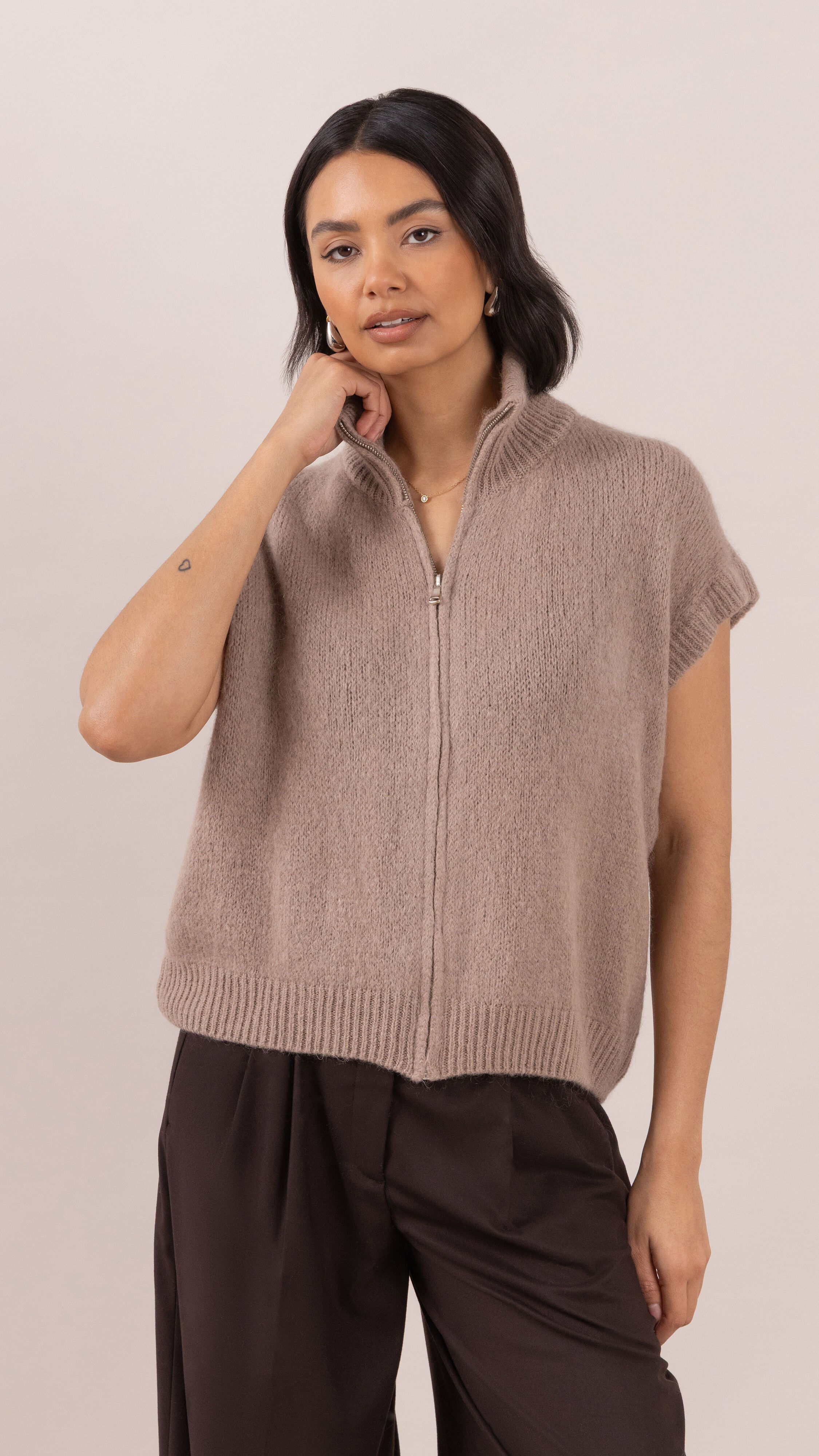 Leigh Sleeveless Zip Cardigan - Mink