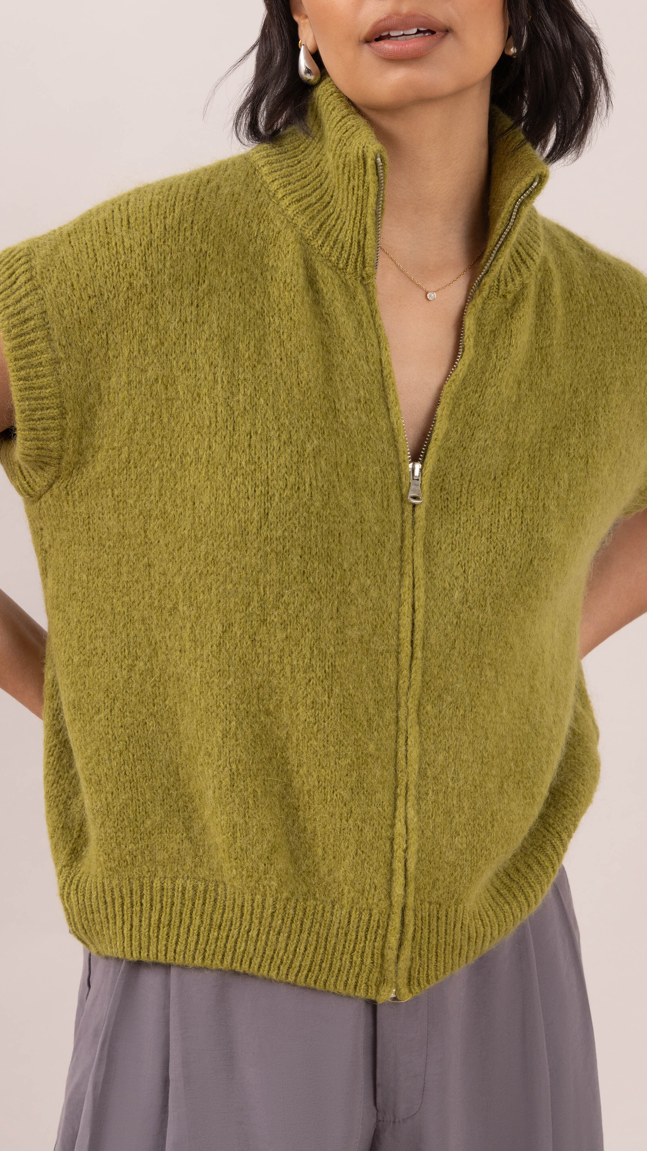 Leigh Sleeveless Zip Cardigan - Olive Green