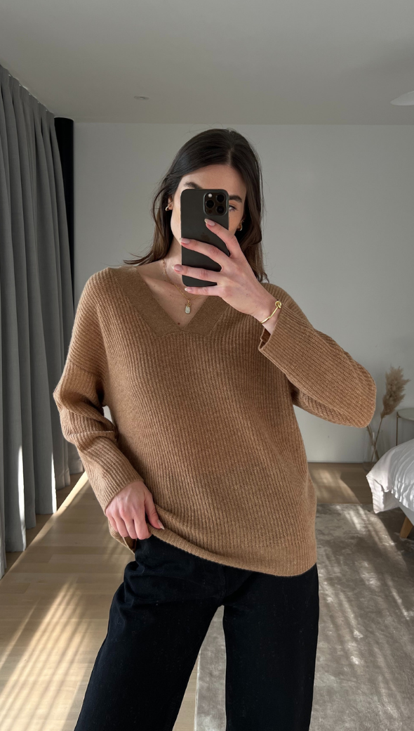 Cathea Cashmere Sweater - Tan