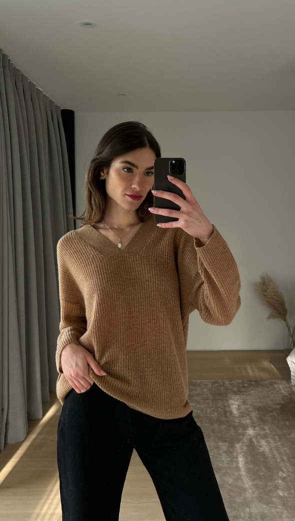 Cathea Cashmere Sweater - Tan
