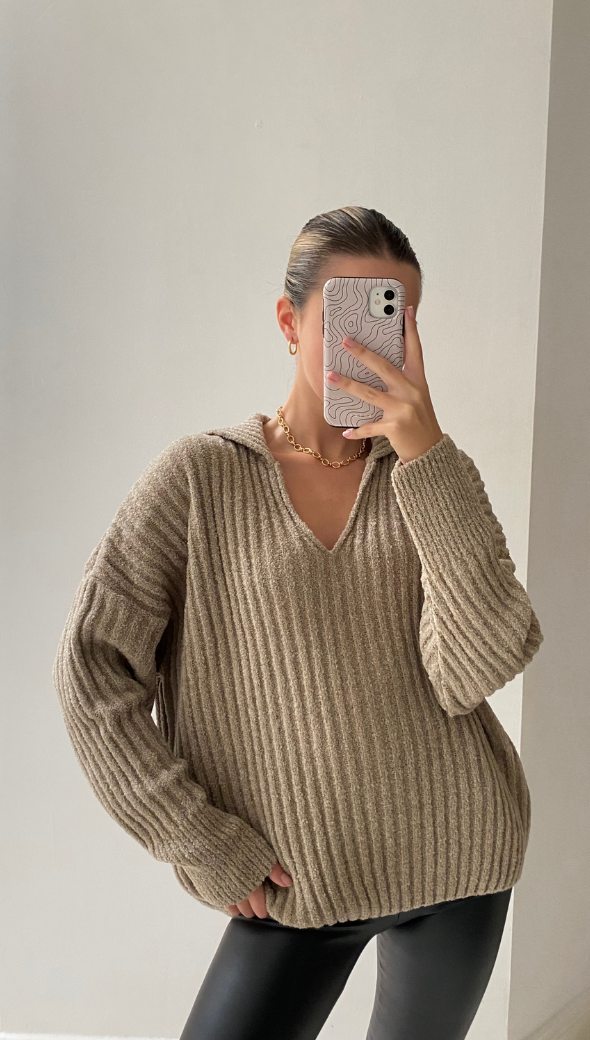 Mila Sweater - Taupe