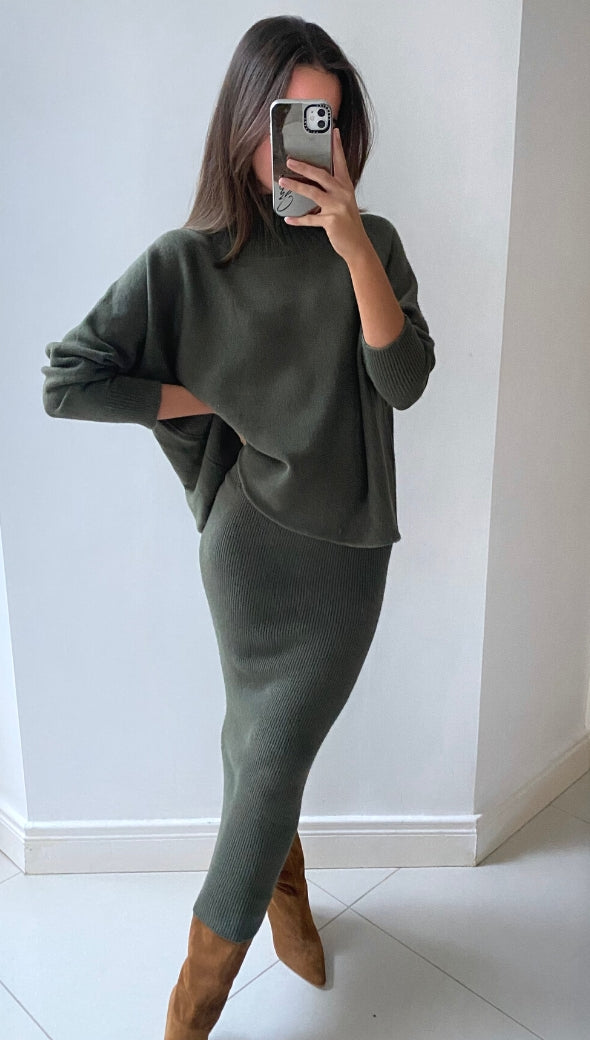 Alma Pencil Skirt - Khaki