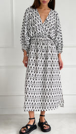 LERA PRINT DRESS - BLACK PRINT