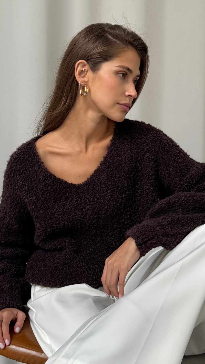 JENNY SWEATER - DARK CHOCOLATE