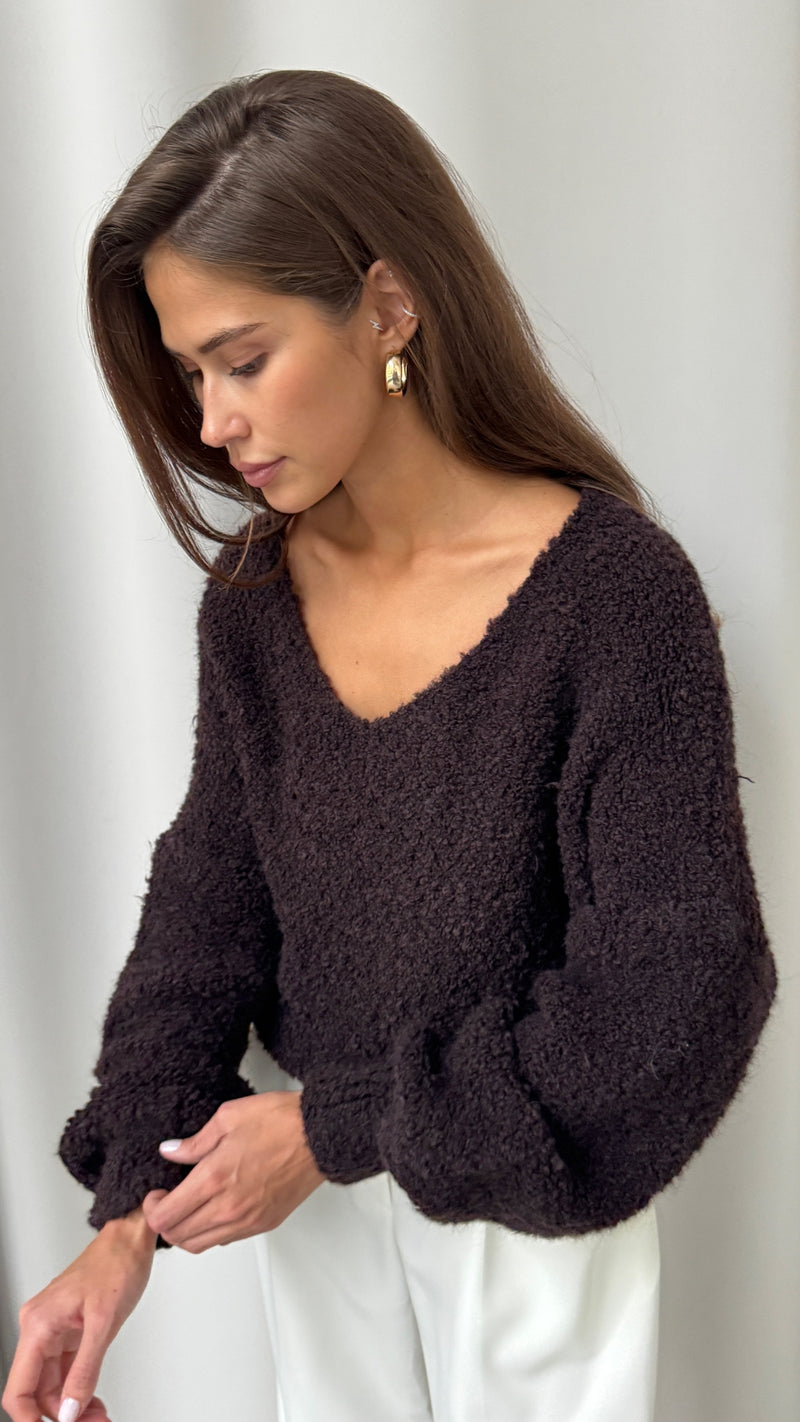JENNY SWEATER - DARK CHOCOLATE
