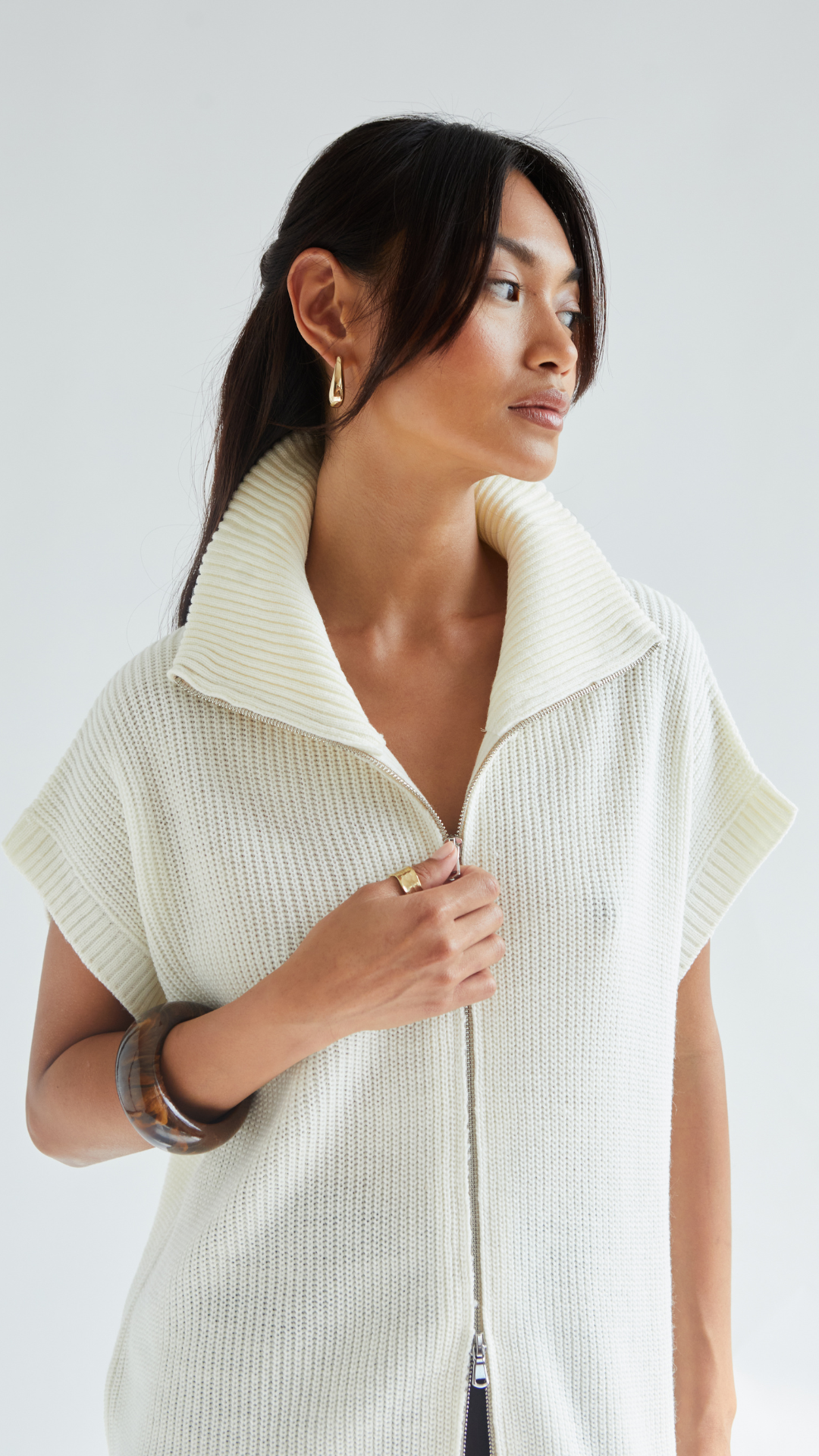 Millie Sleevless Knit Cardigan - Ivory