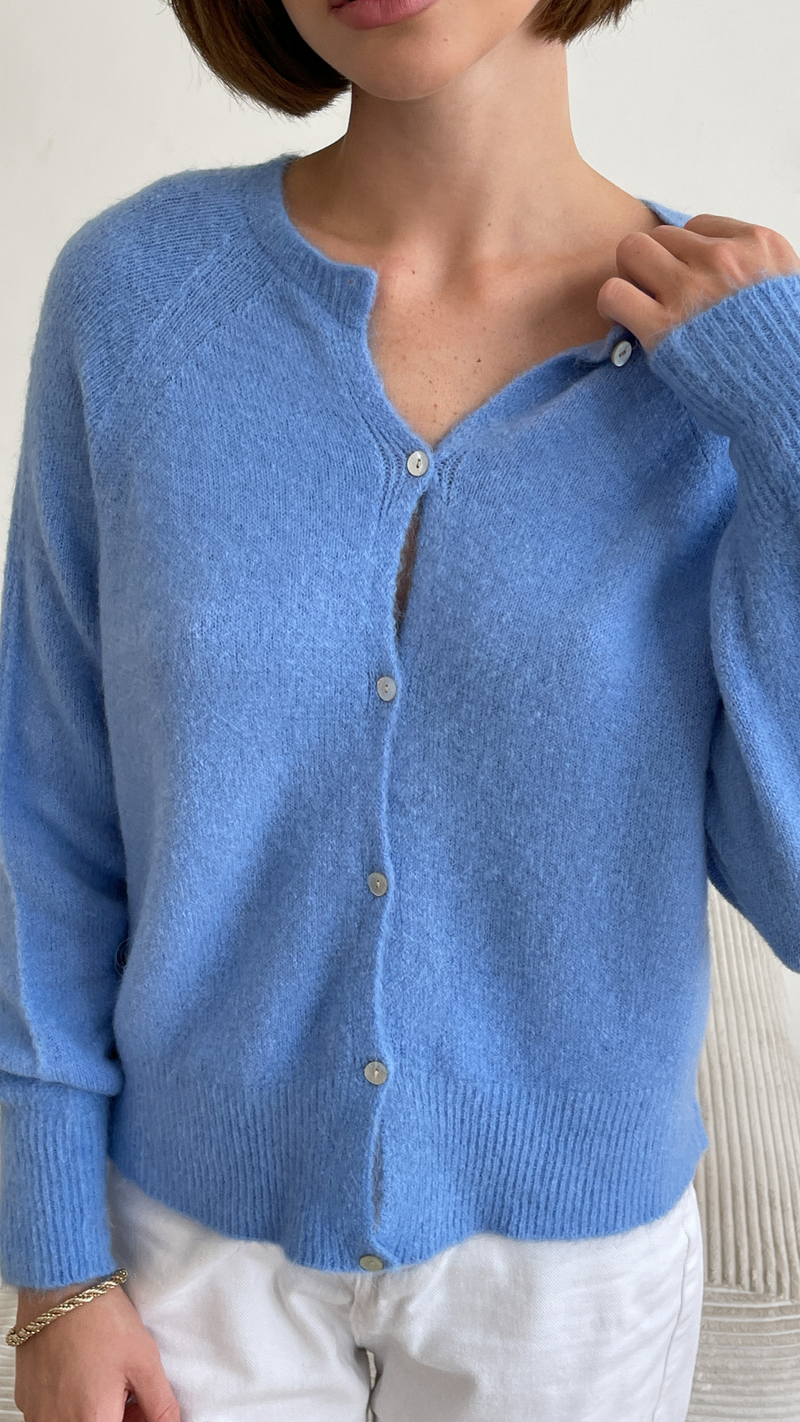 LEA CARDIGAN - LIGHT BLUE