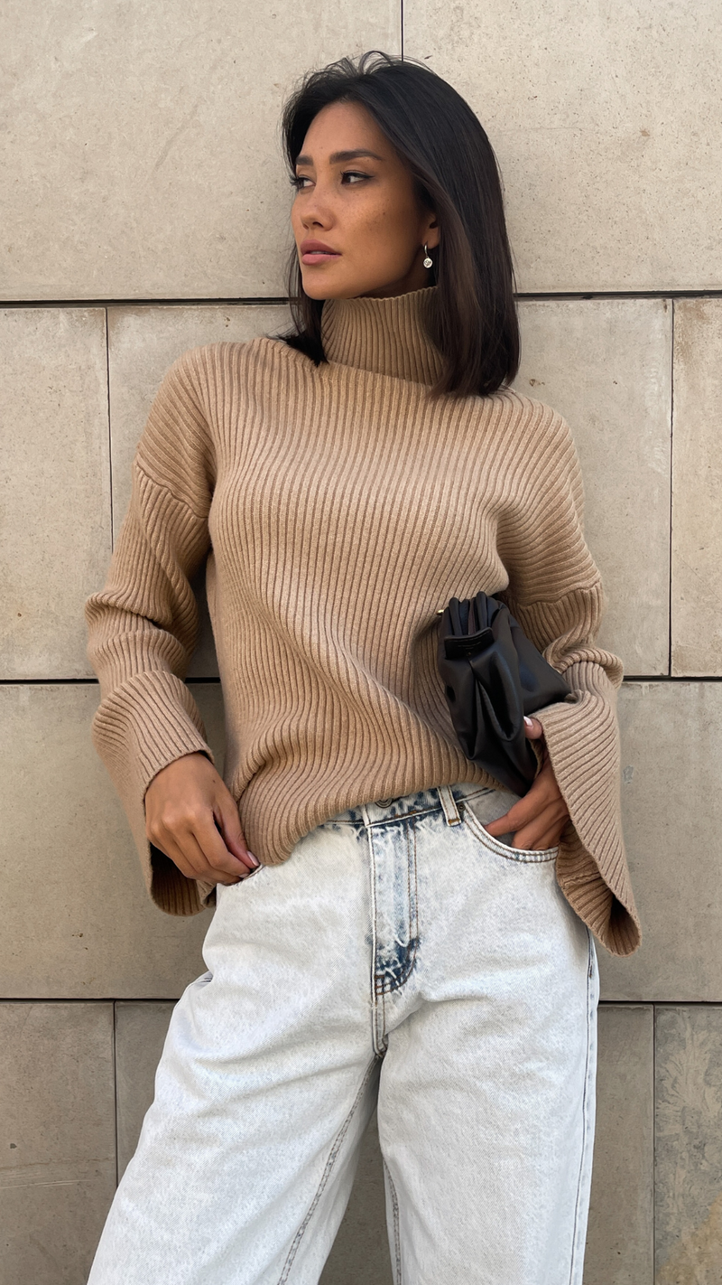 LETITIA SWEATER - CAMEL