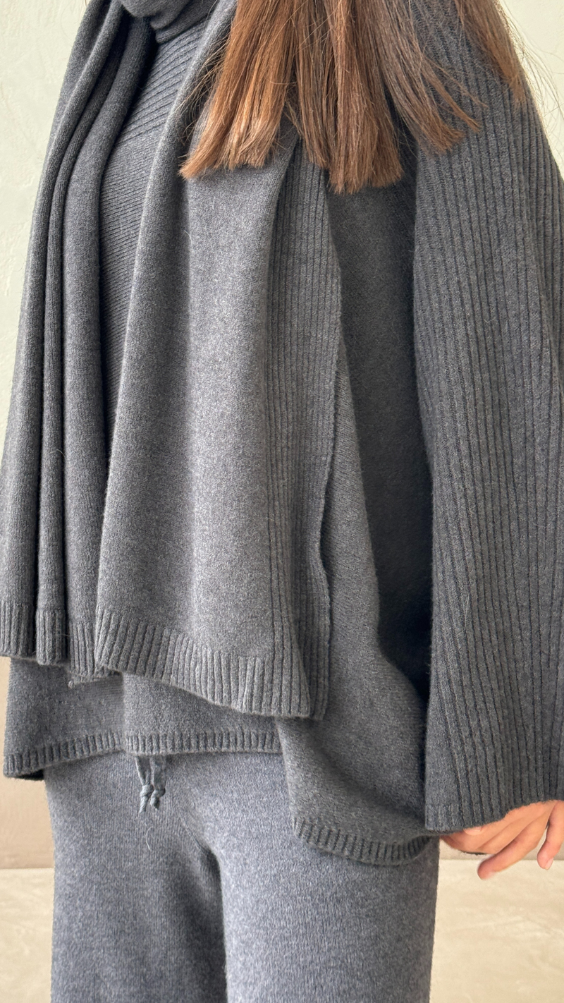 CORA WRAP SCARF - ANTHRACITE