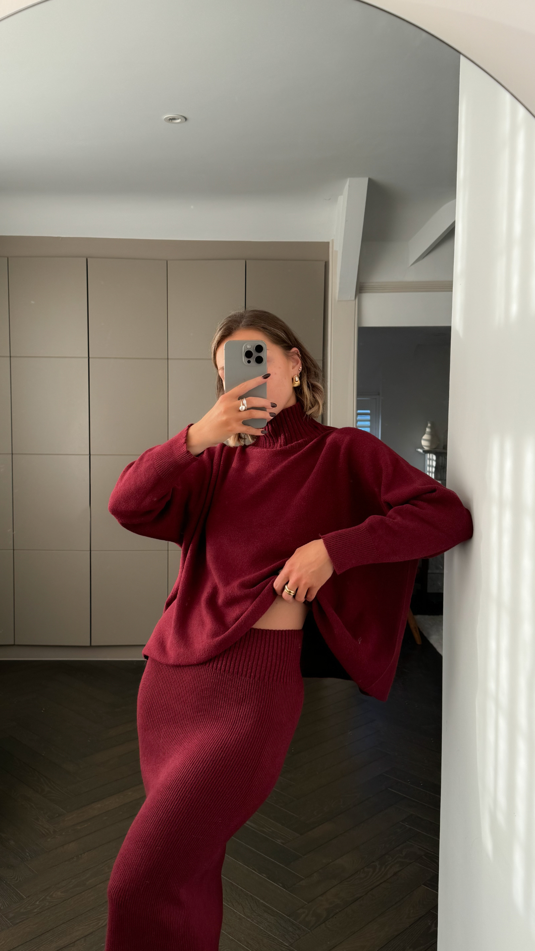 Alma Sweater - Dark Cherry
