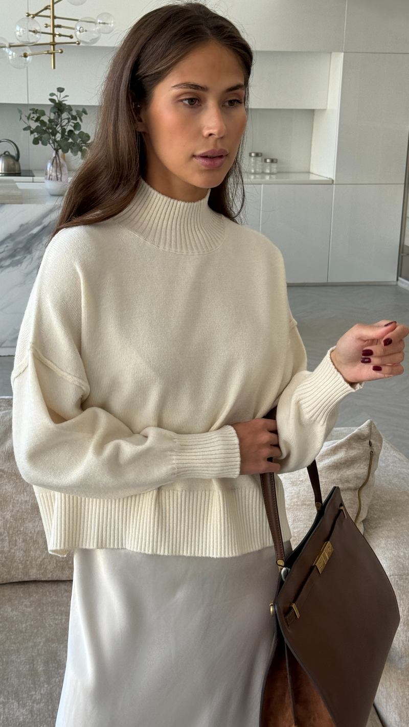 LOTTIE SWEATER - CREAM