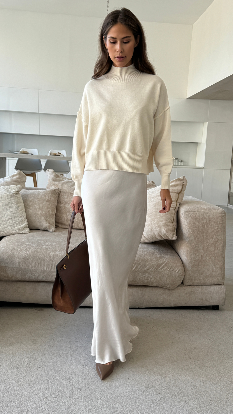 LOTTIE SWEATER - CREAM