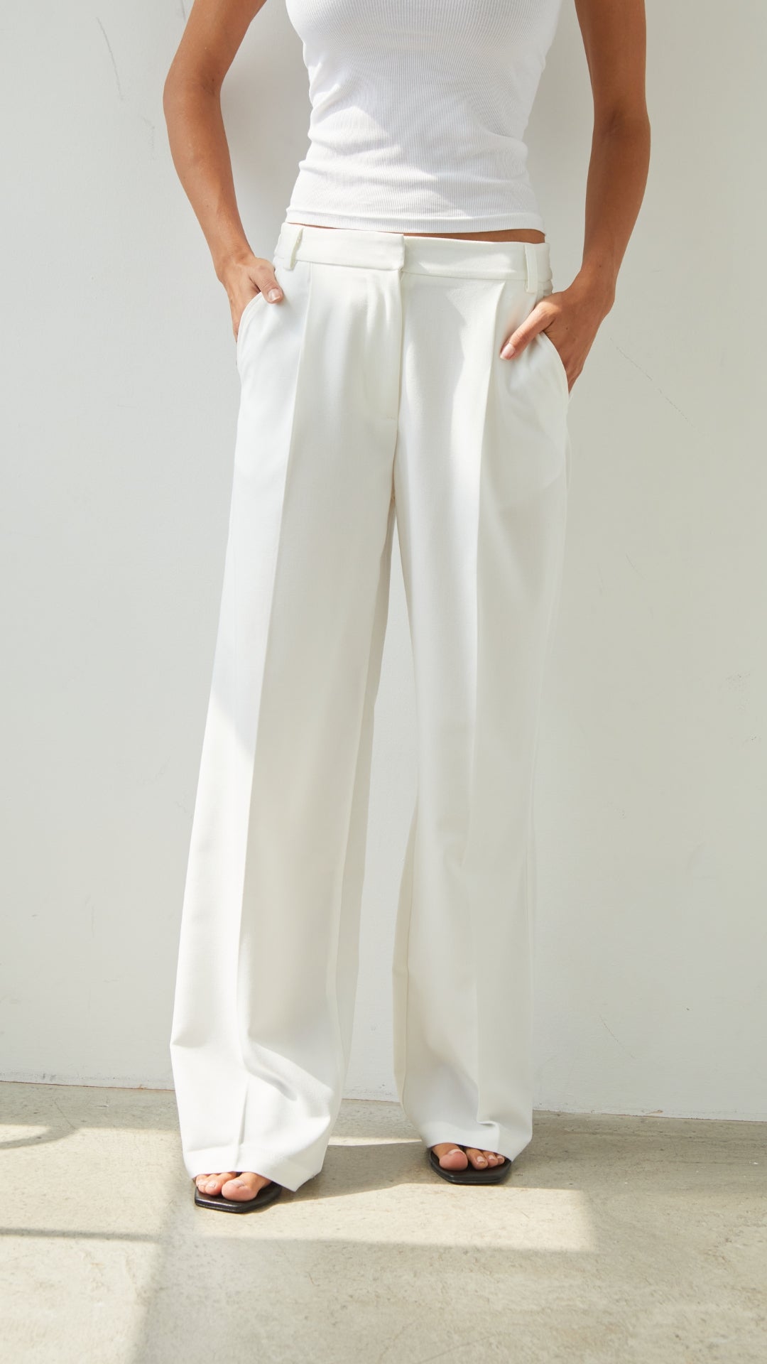 Nelly Crepe Trousers - White