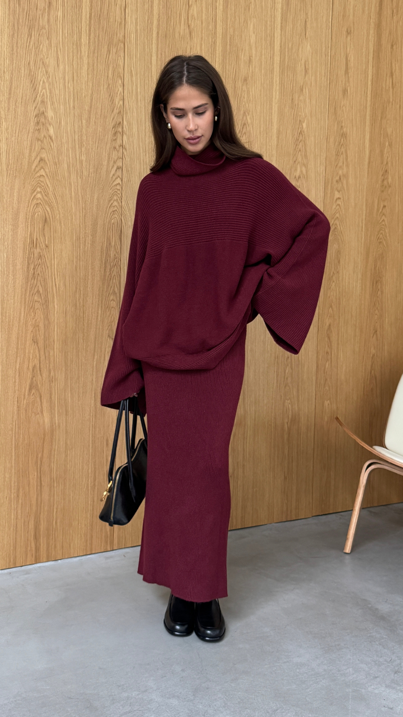 AMELIE SWEATER - DARK CHERRY