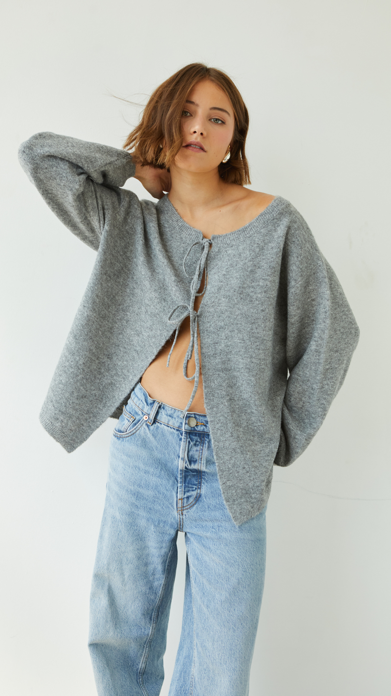 ERIN REVERSIBLE SWEATER - GREY