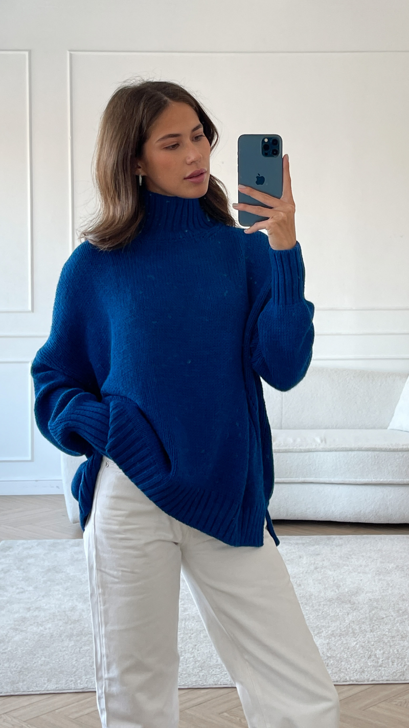 MARGOT SWEATER - KLEIN BLUE