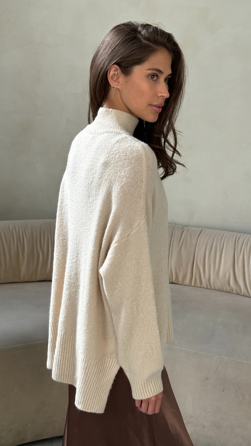 SARA SWEATER - SAND