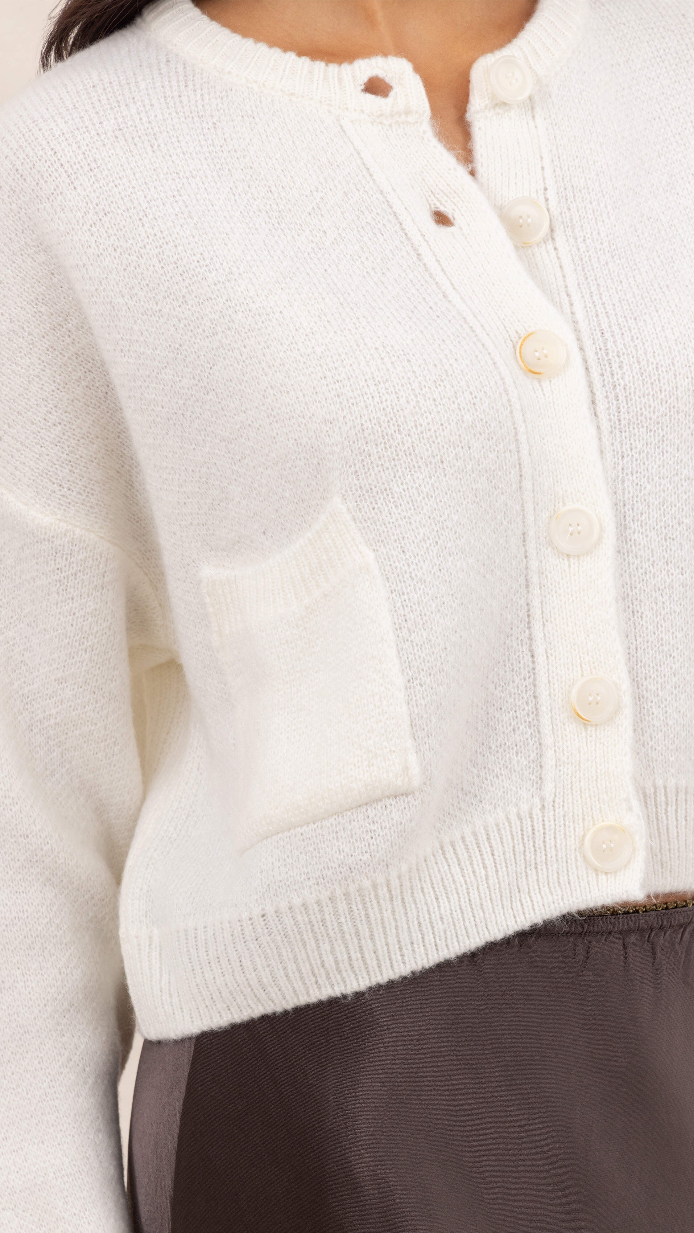 Carla Cardigan - Ivory