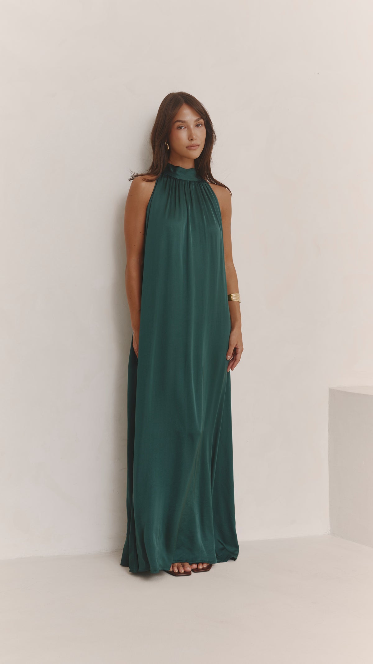 Everly Column Satin Dress - Emerald Green