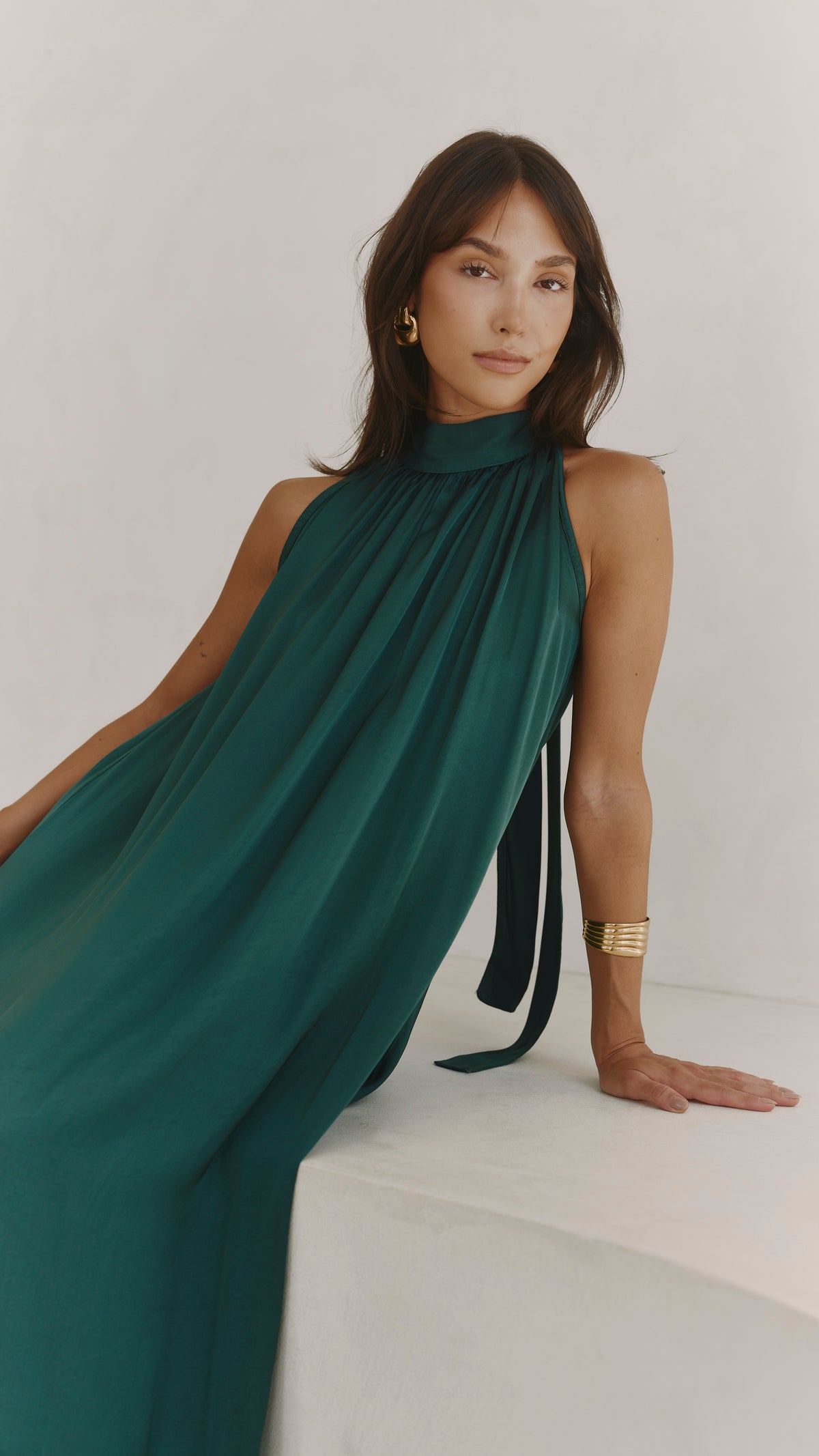 Everly Column Satin Dress - Emerald Green