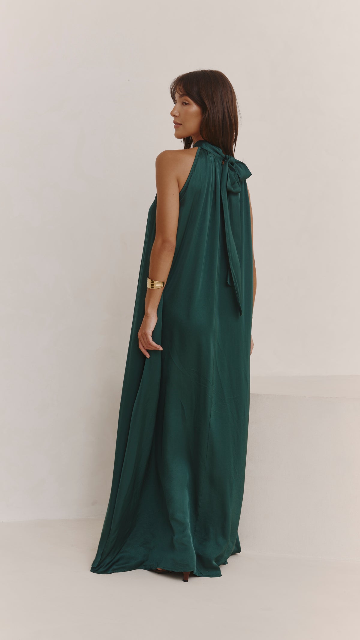 Everly Column Satin Dress - Emerald Green