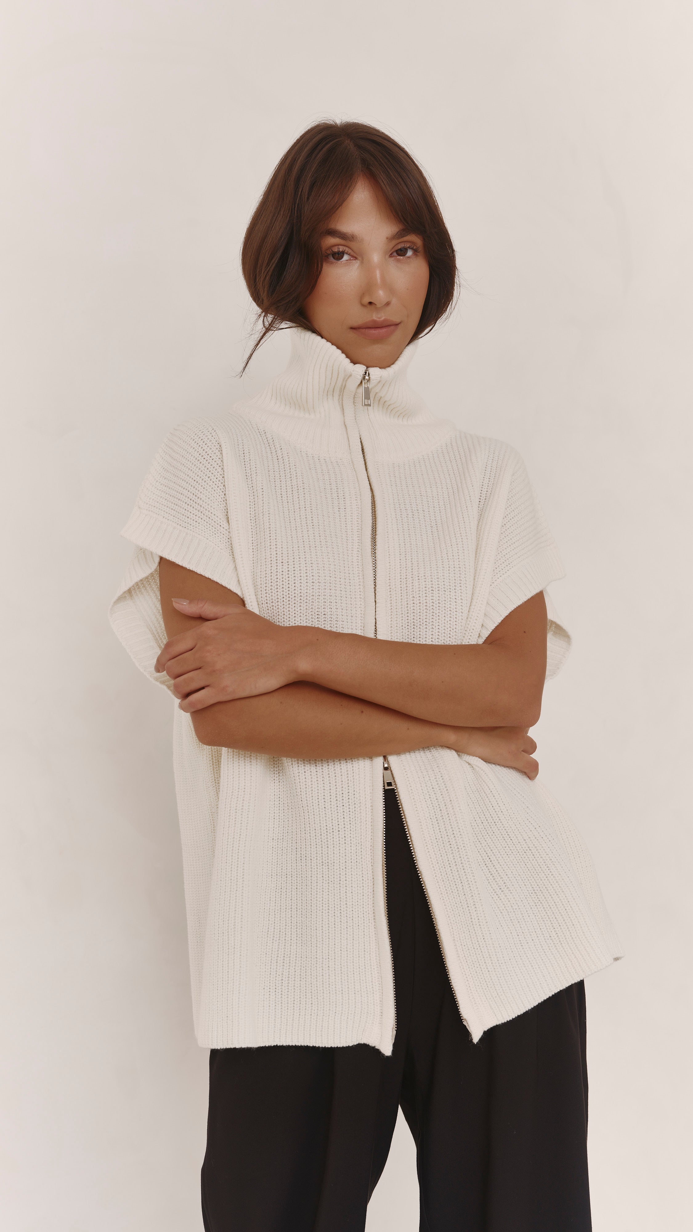 Millie Sleeveless Knit Cardigan - Ivory