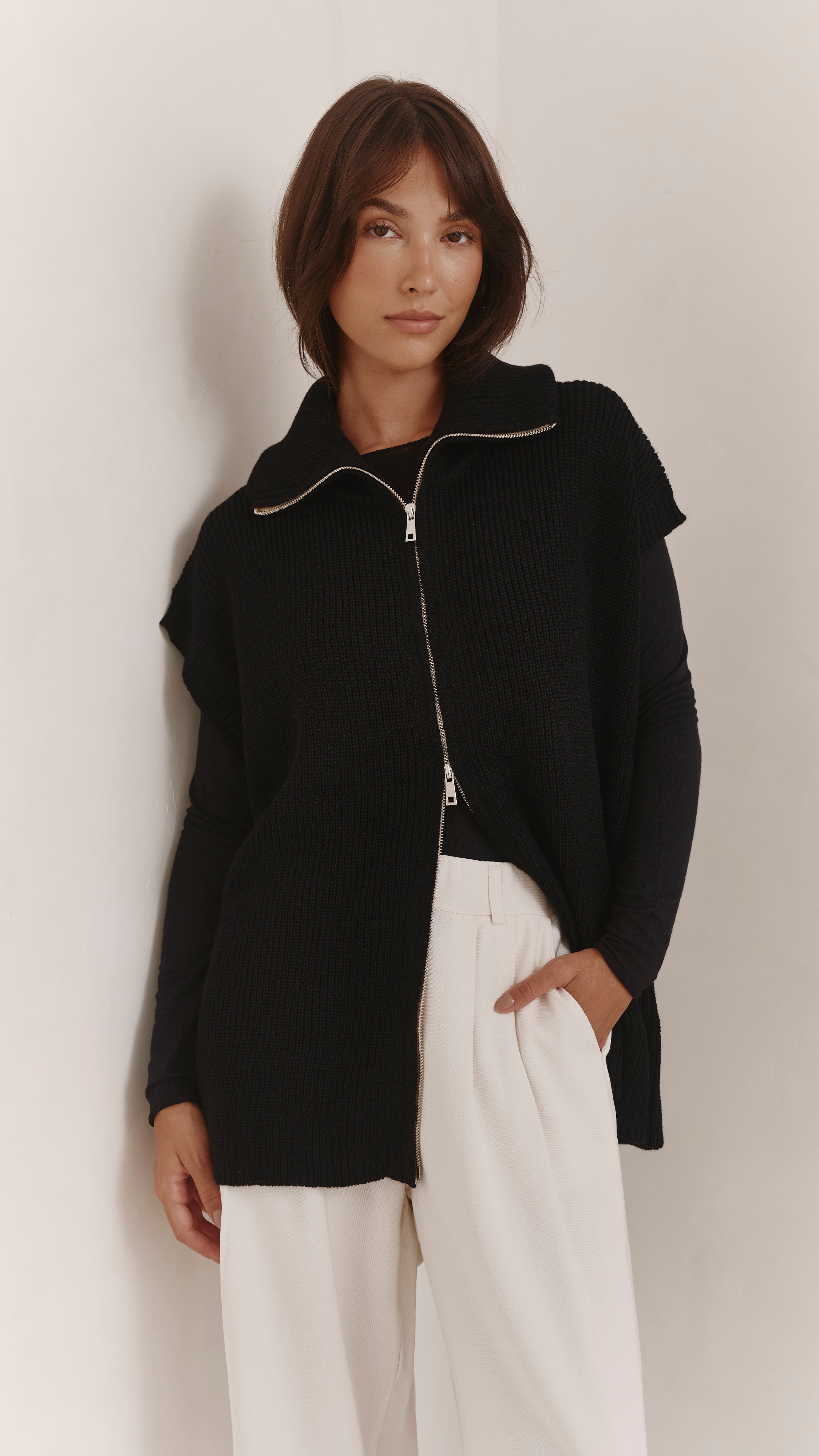 Millie Sleeveless Knit Cardigan - Black