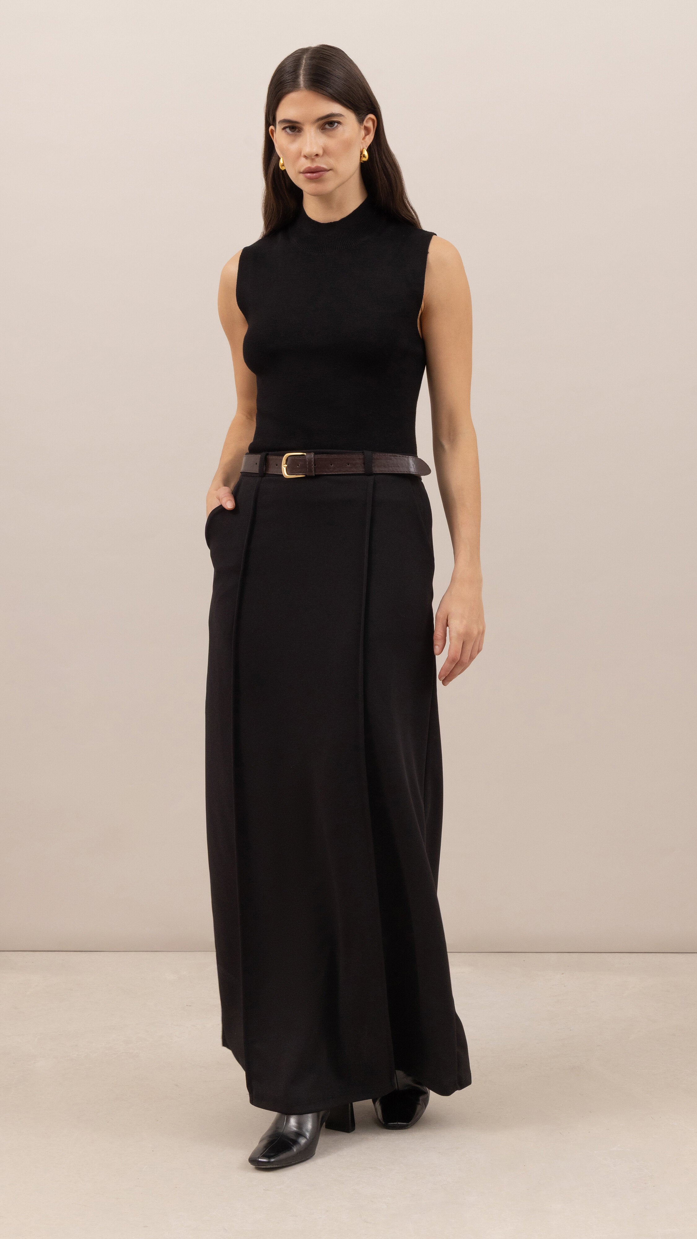 Maren skirt with belt - Black