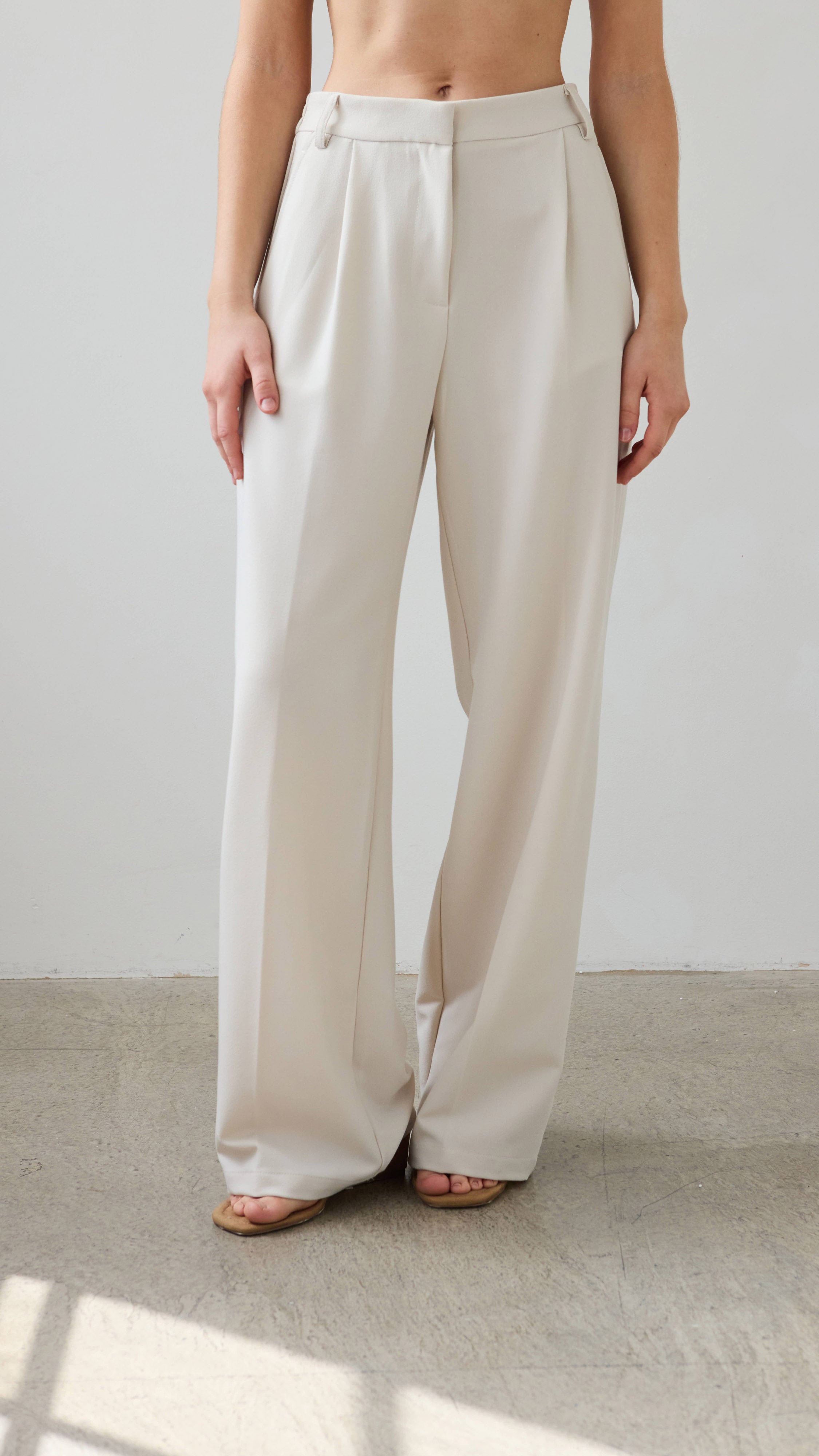 Nelly Crepe Trousers - Sand