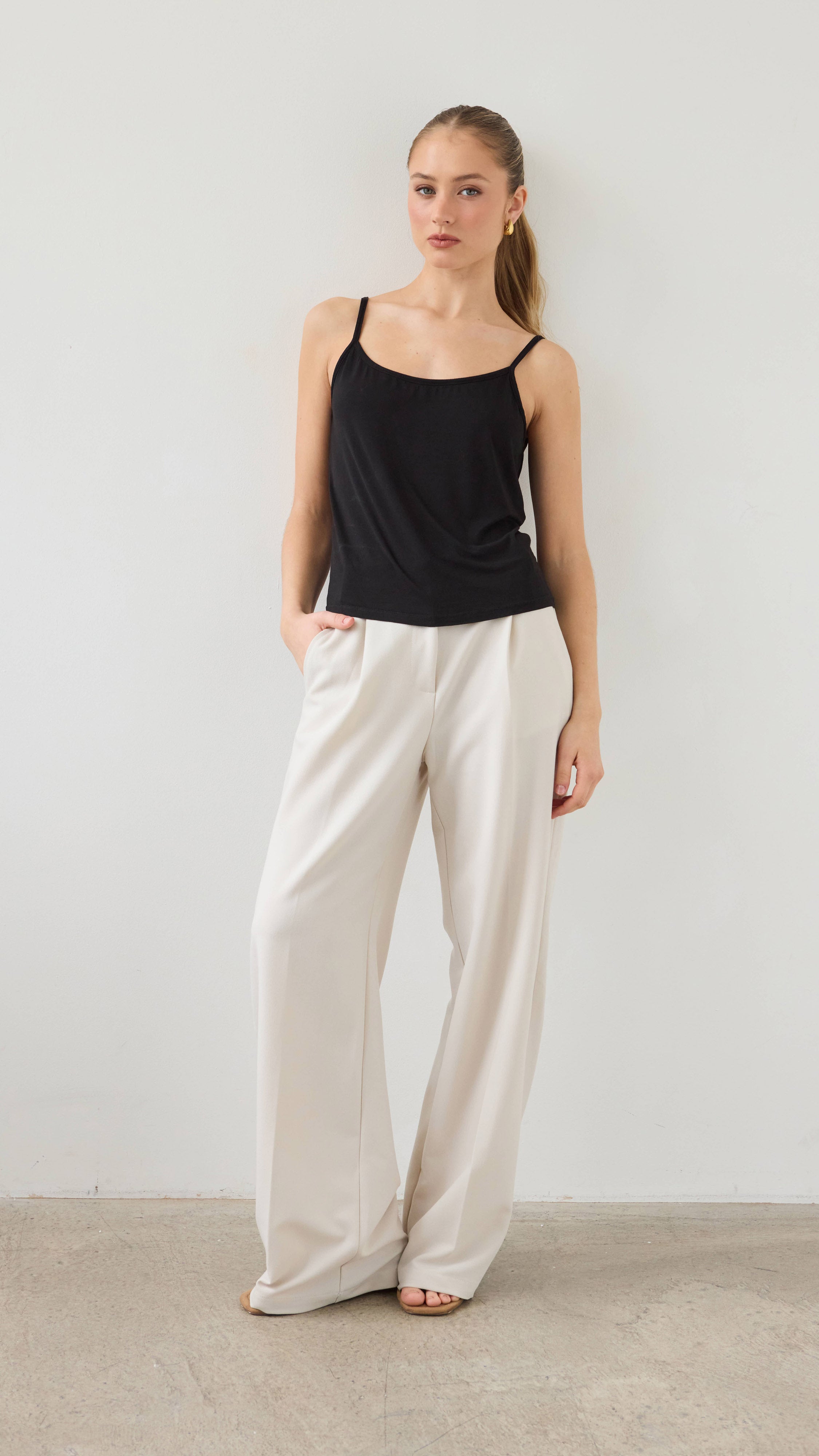 Nelly Crepe Trousers - Sand