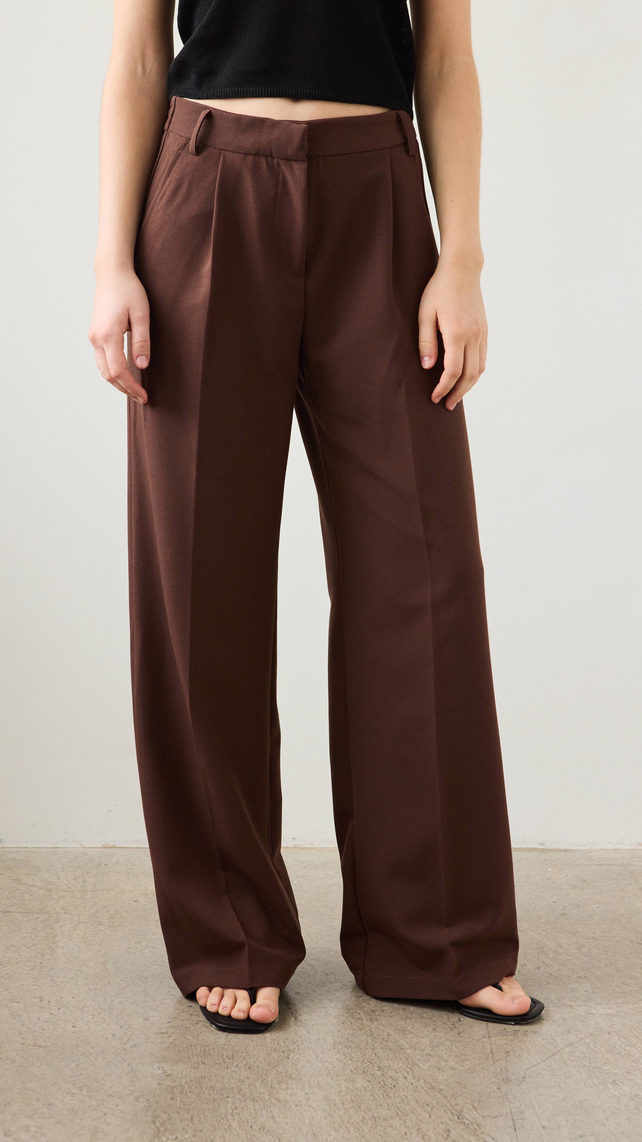 Nelly Crepe Trousers - Tobacco