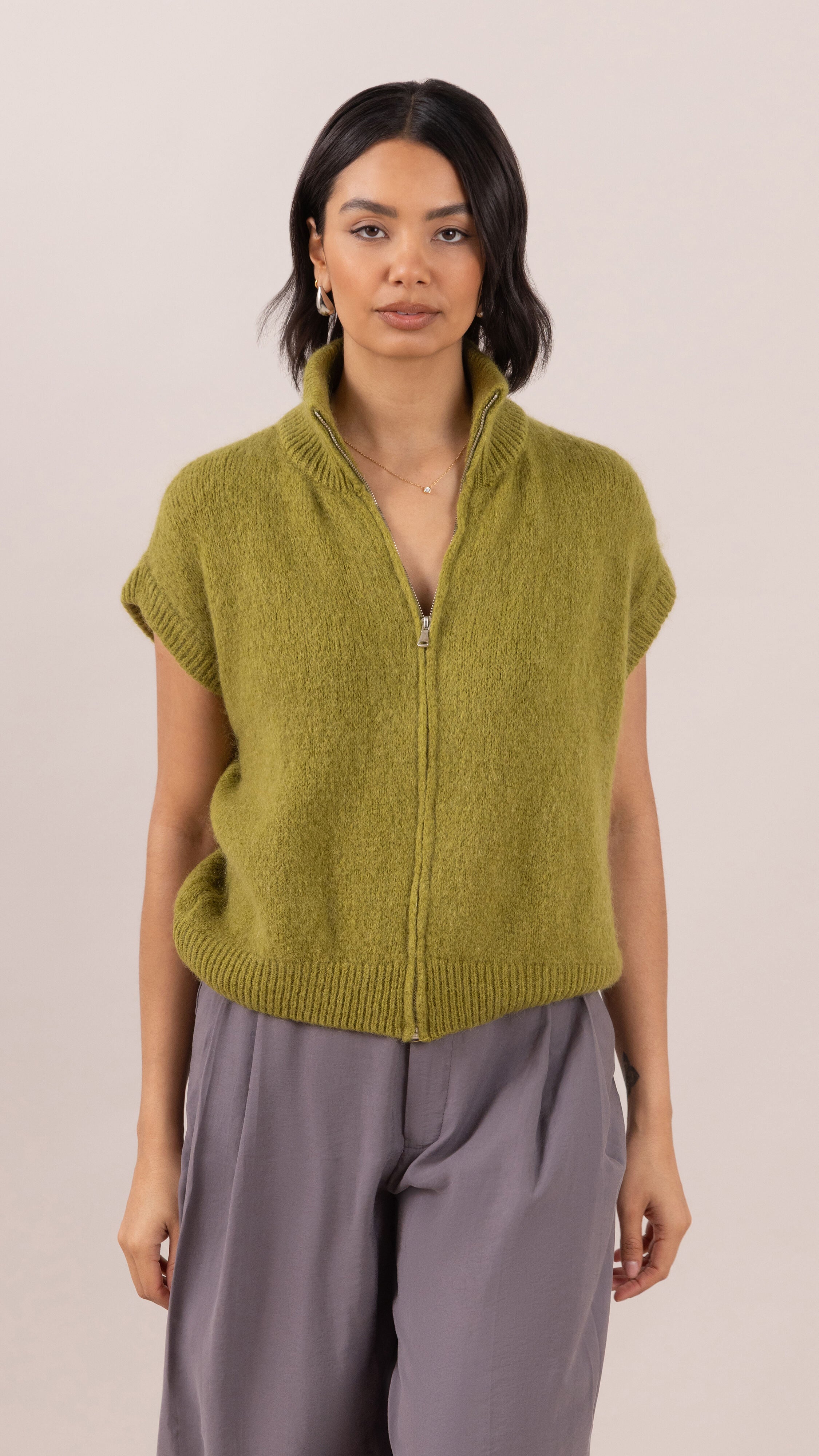 Leigh Sleeveless  Zip Cardigan - Olive Green