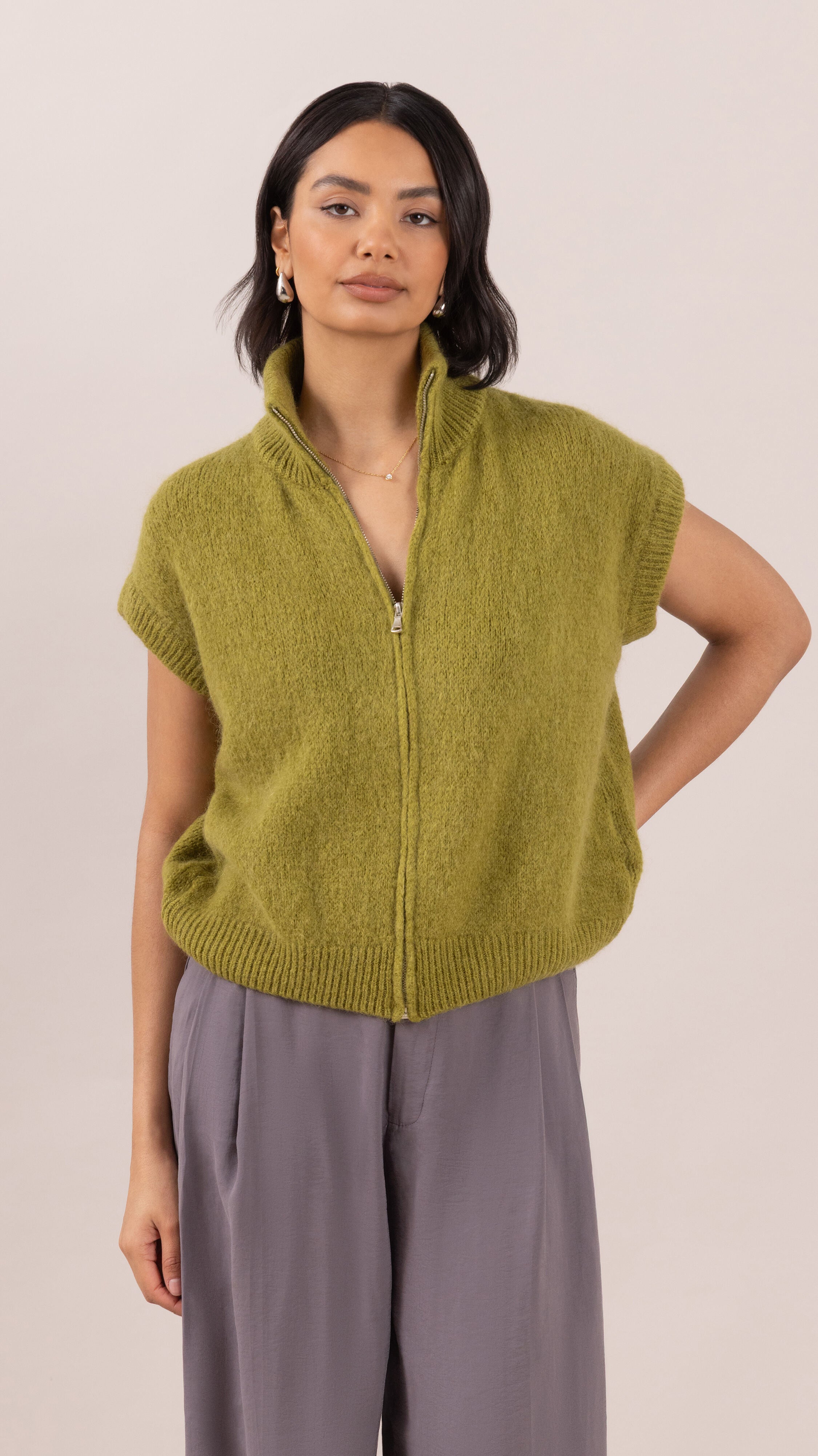 Leigh Sleeveless  Zip Cardigan - Olive Green