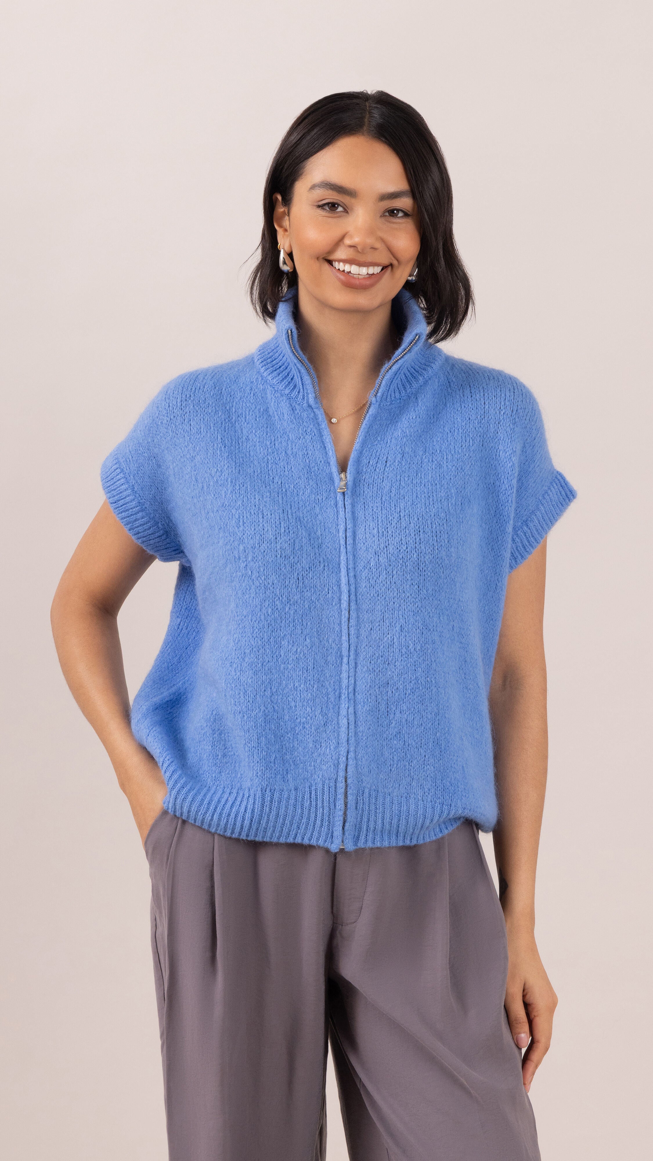 Leigh Sleeveless  Zip Cardigan - Sky Blue