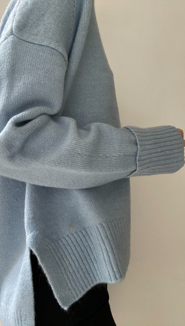 ASHLEY SWEATER - BLUE