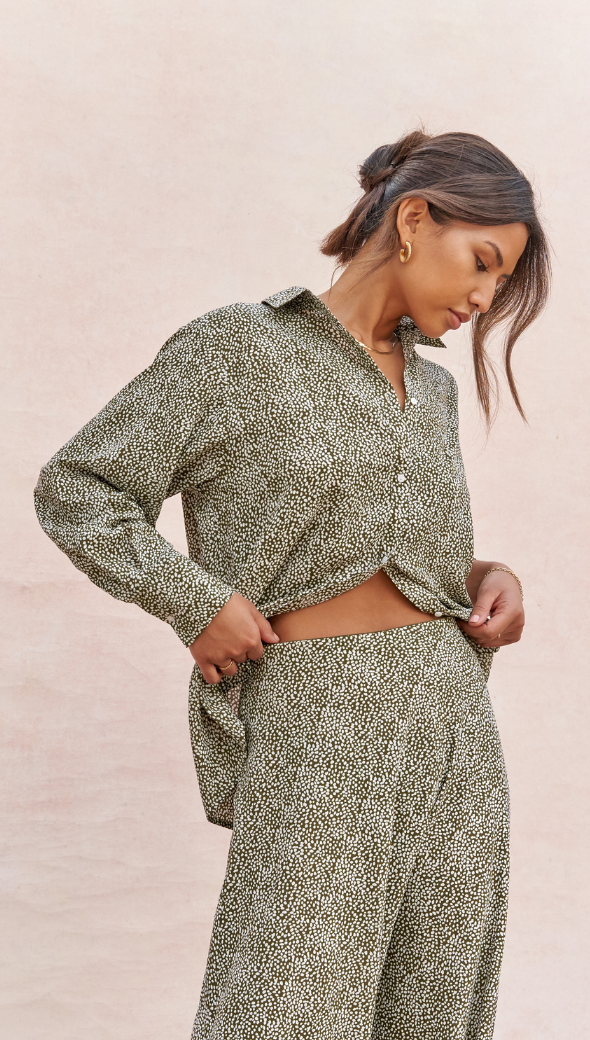 Ayla Shirt - Khaki Print