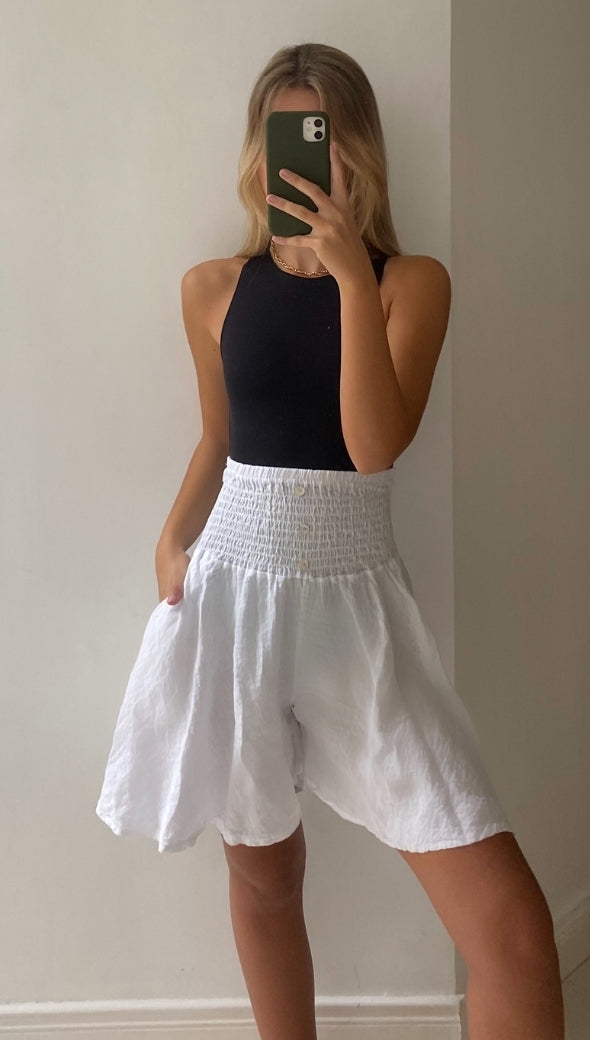 Cecile Linen Shorts - White